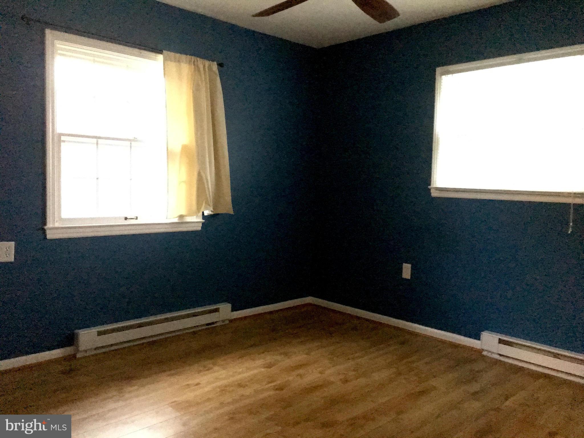 STERLING - Residential Lease