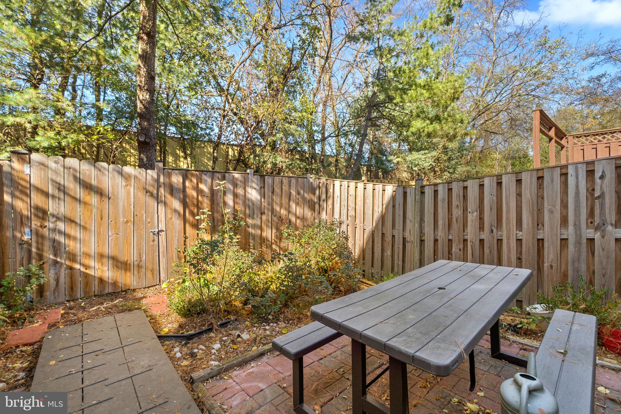 ELLICOTT OVERLOOK - Residential