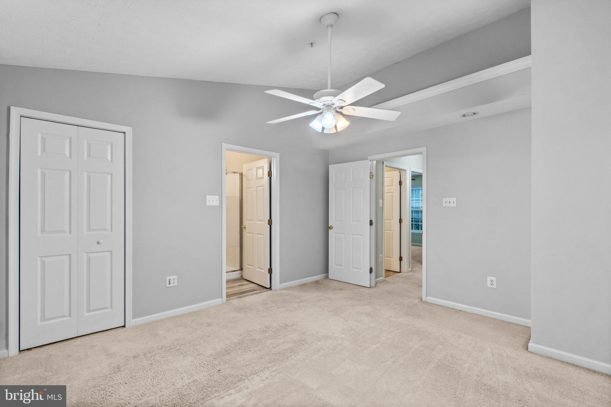 ELLICOTT OVERLOOK - Residential