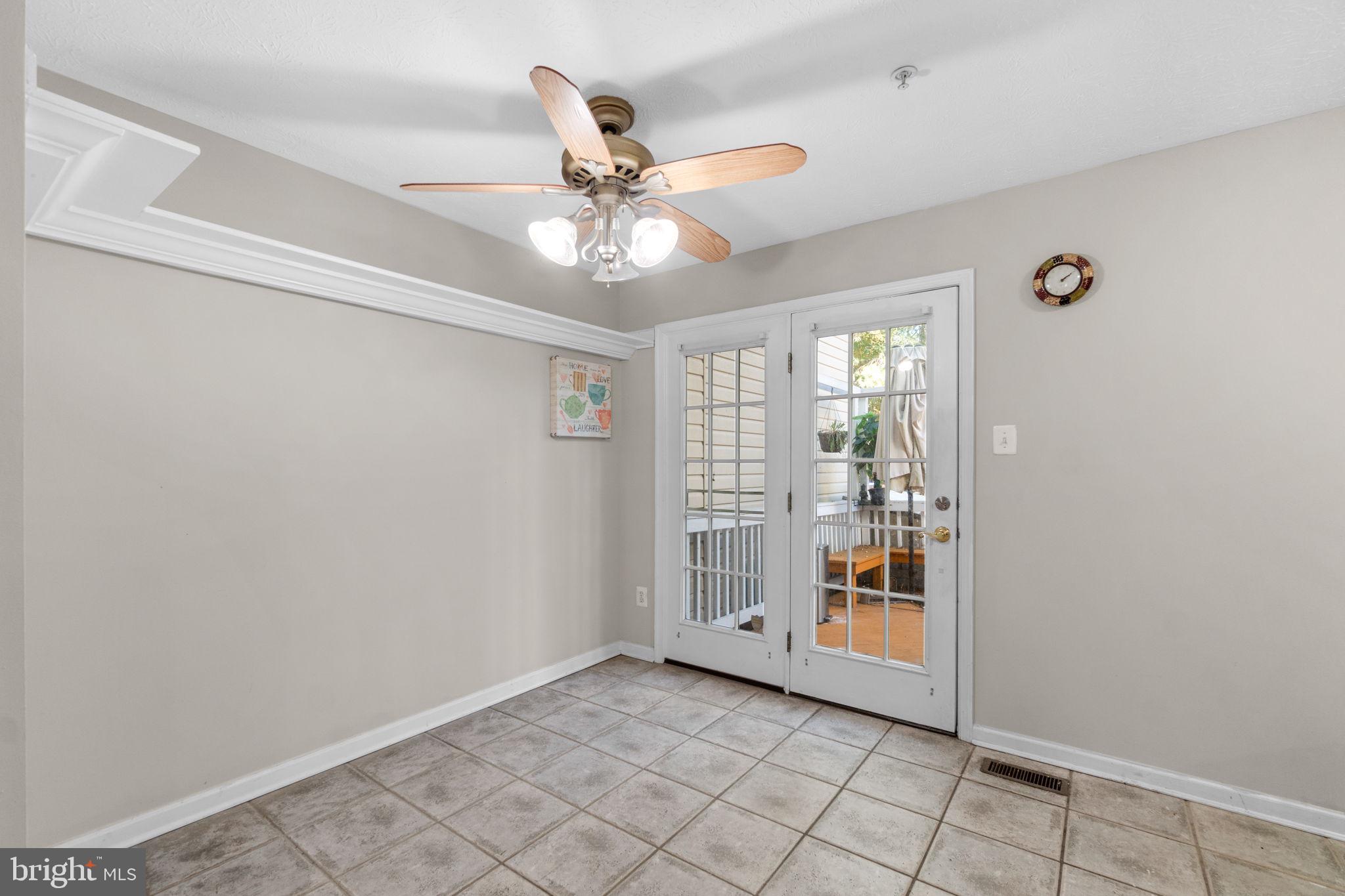 ELLICOTT OVERLOOK - Residential