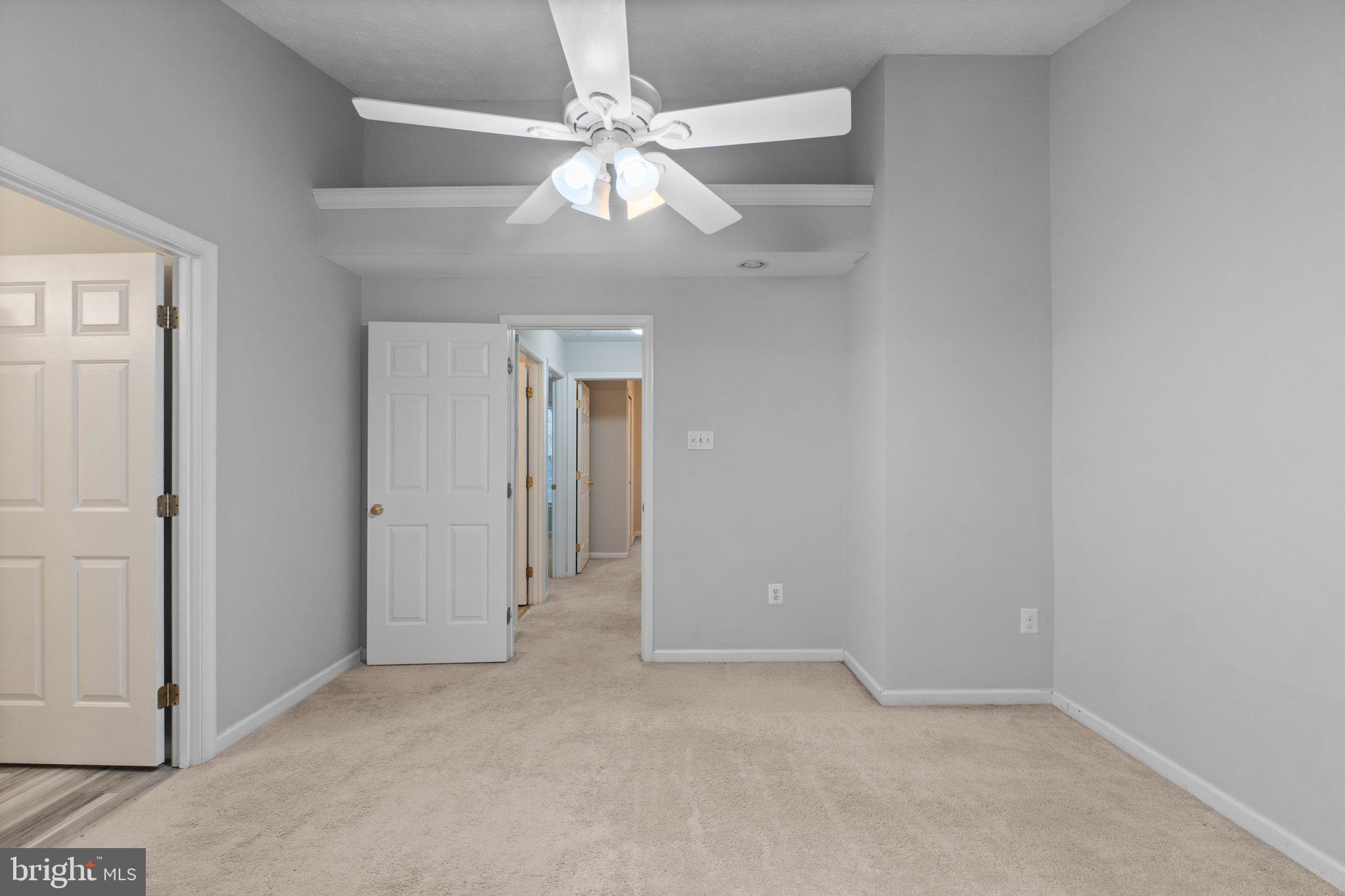 ELLICOTT OVERLOOK - Residential