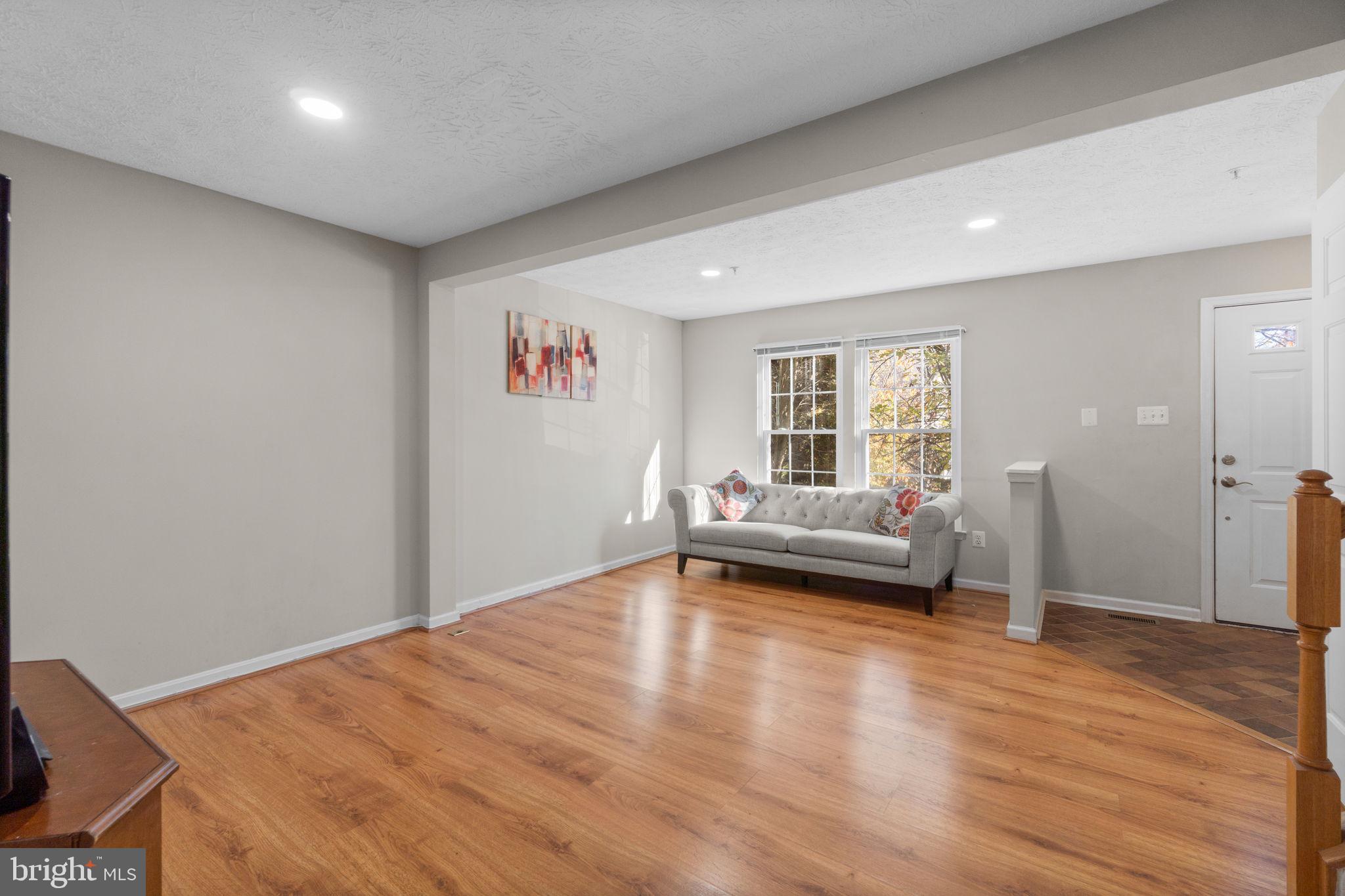 ELLICOTT OVERLOOK - Residential