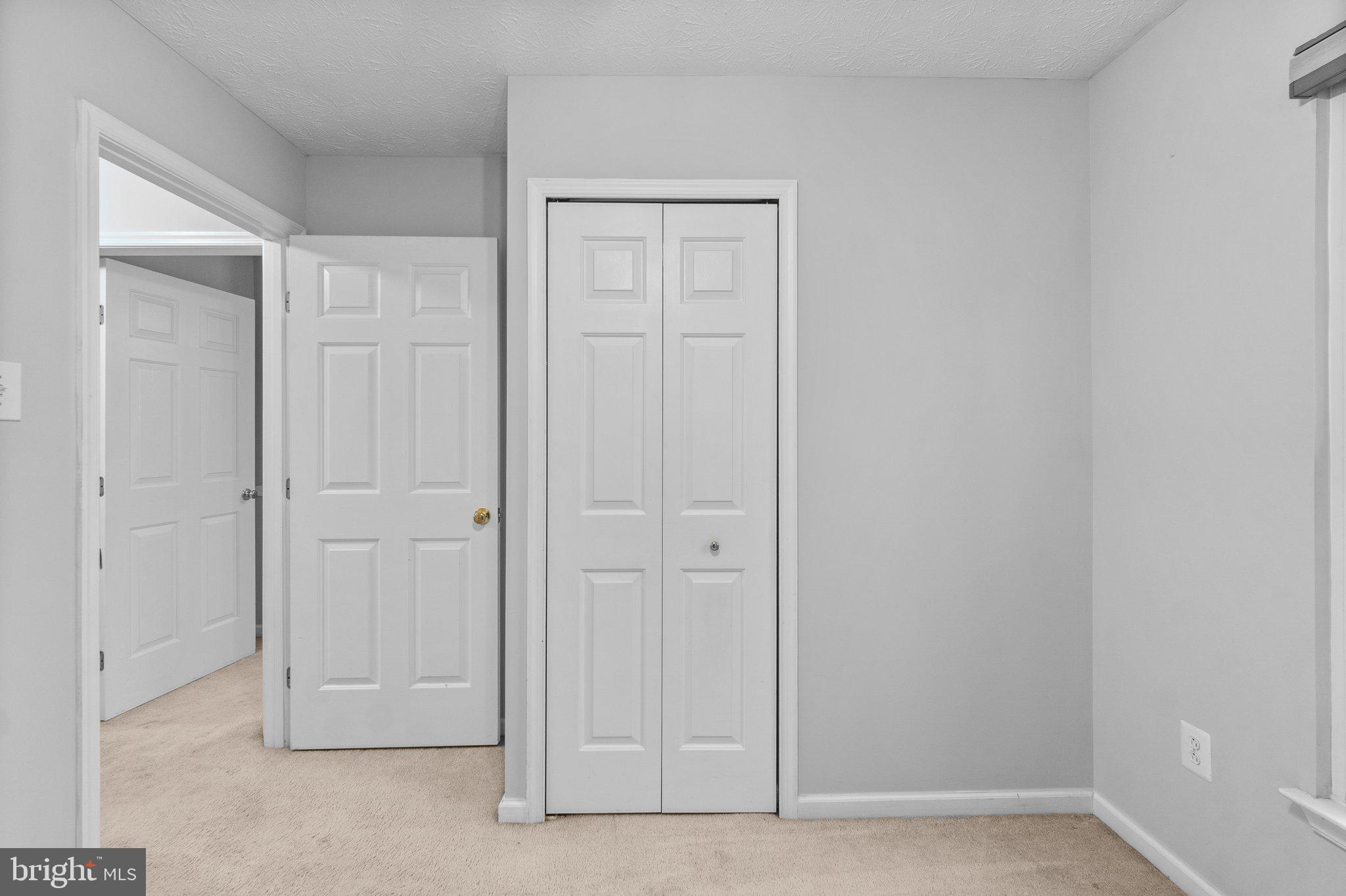 ELLICOTT OVERLOOK - Residential