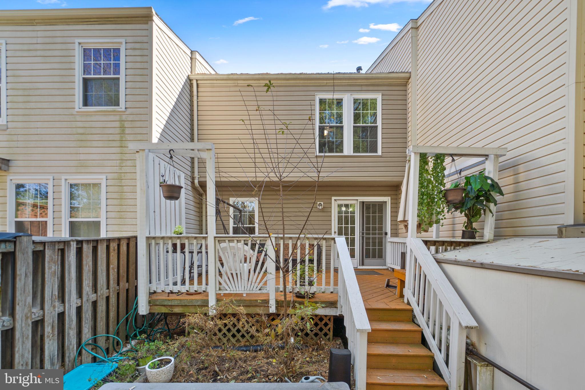 ELLICOTT OVERLOOK - Residential