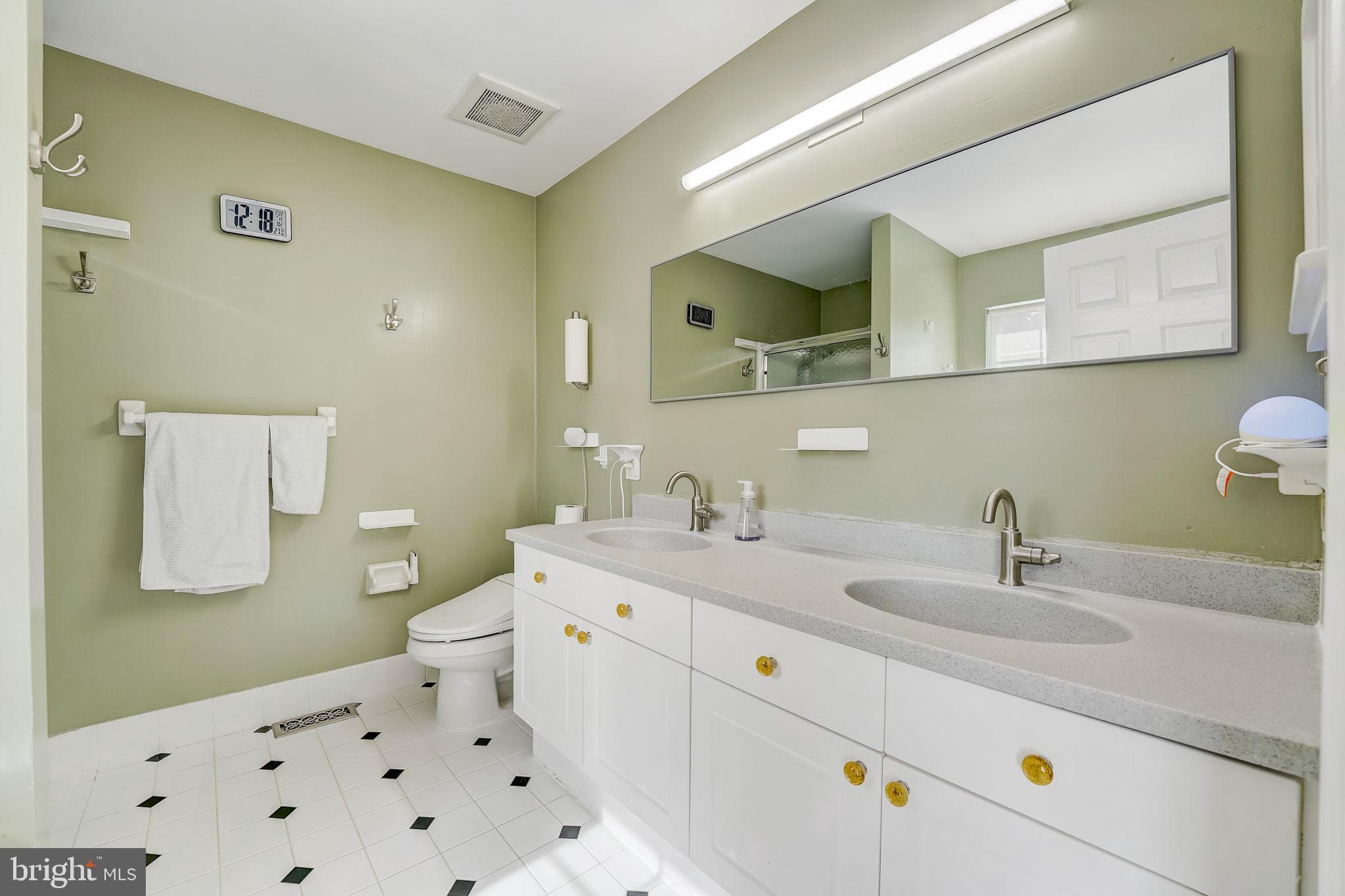 THE COLONY - Residential