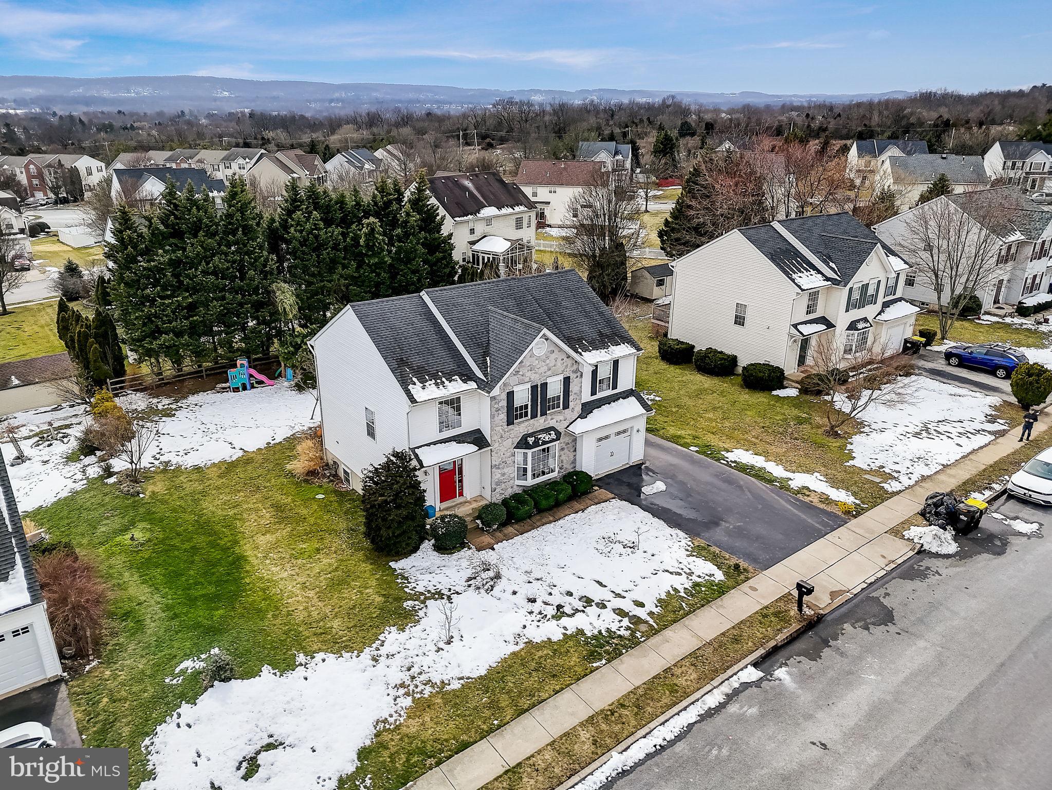 THE COLONY - Residential