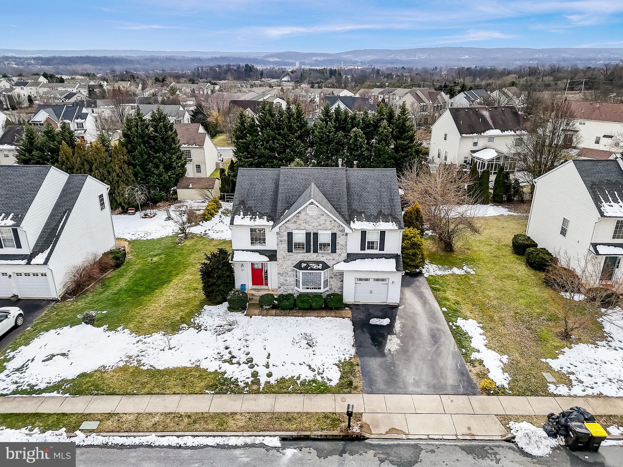 THE COLONY - Residential