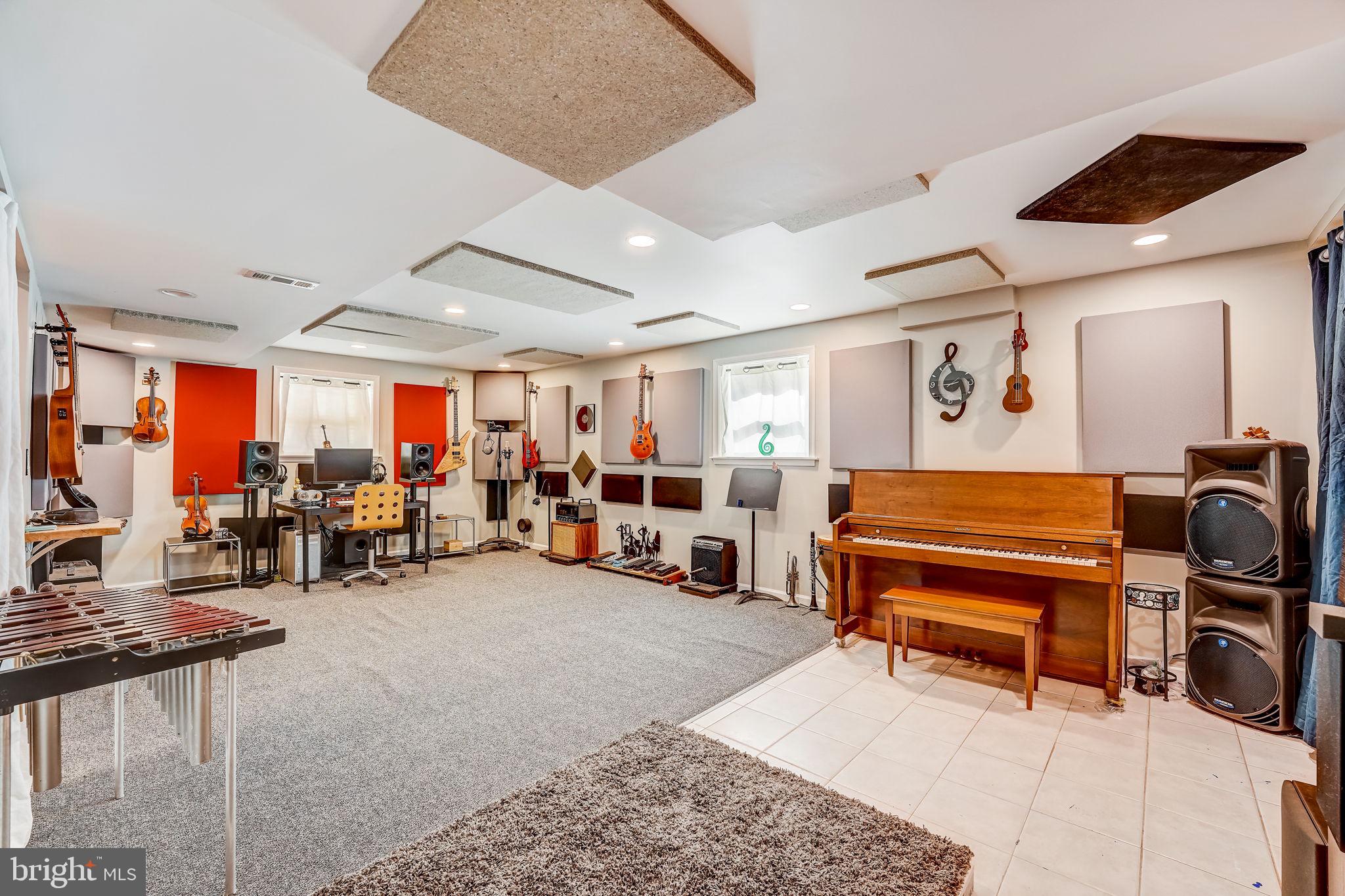 THE COLONY - Residential