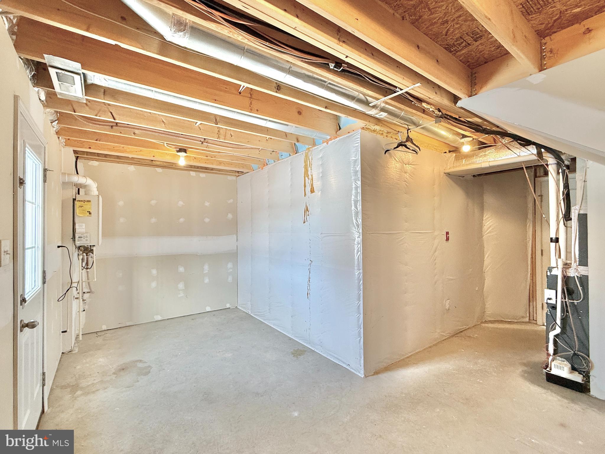 BROOKSTONE TRACE - Residential