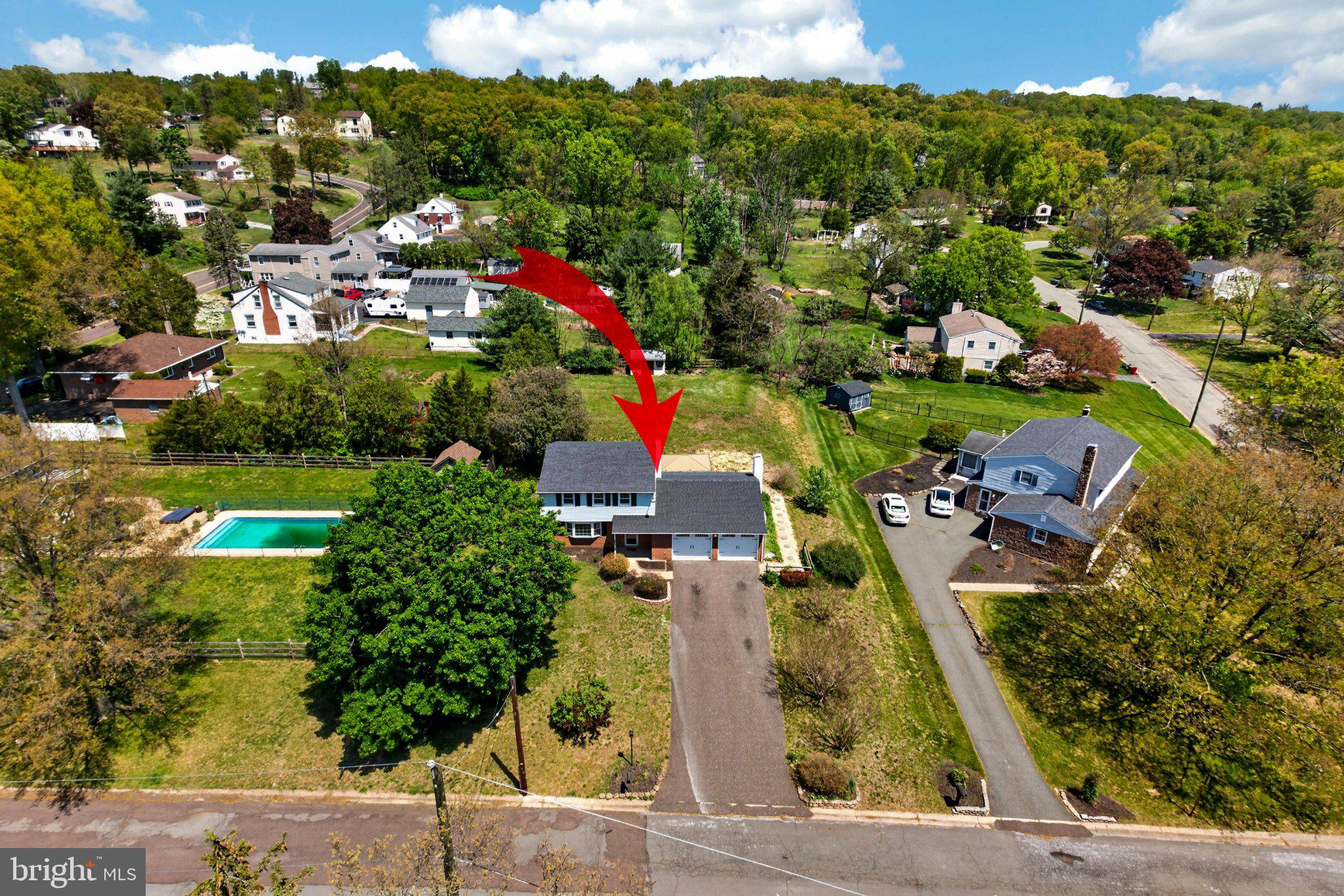 RINGING HILL GDNS - Residential