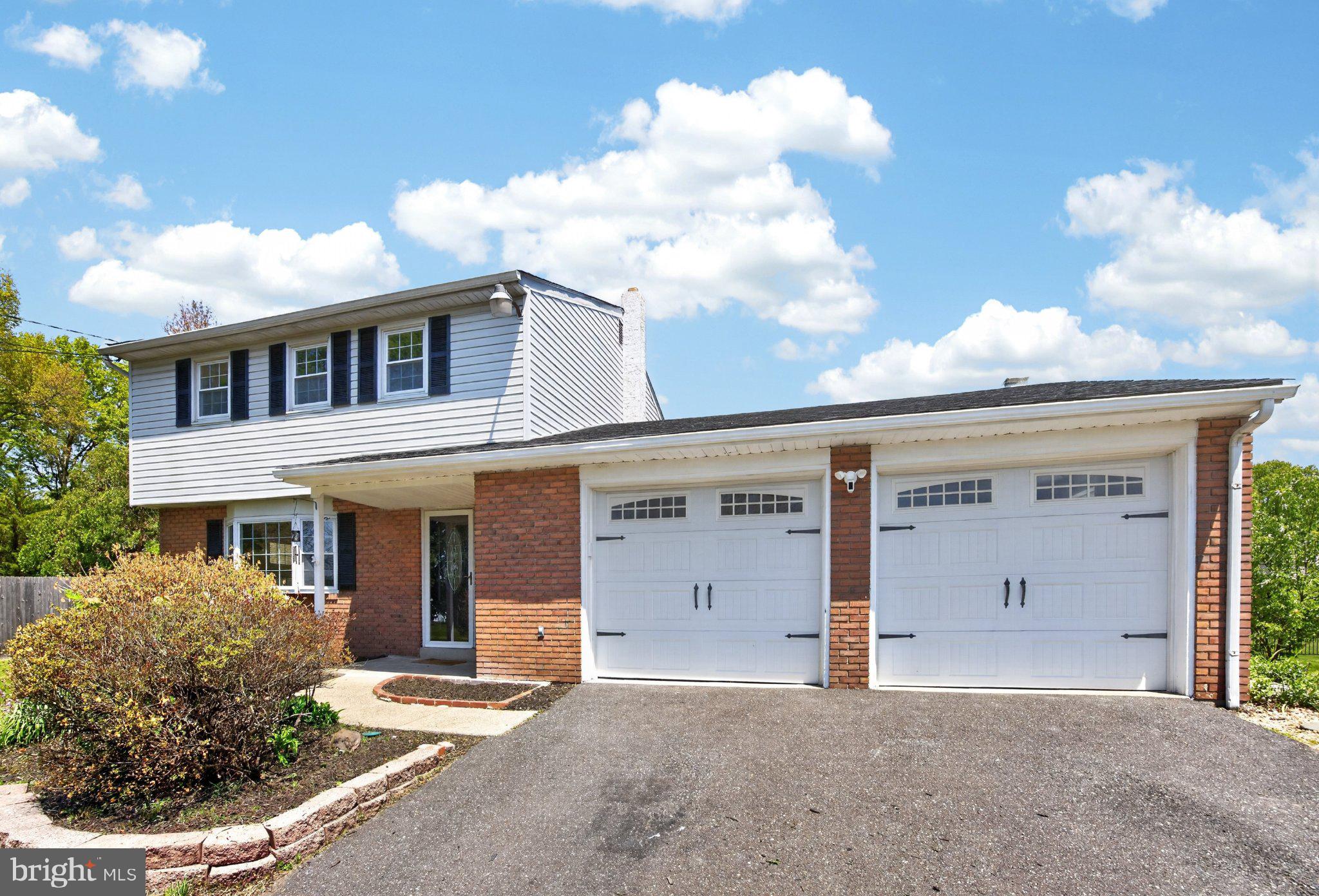 723 WENDY DRIVE