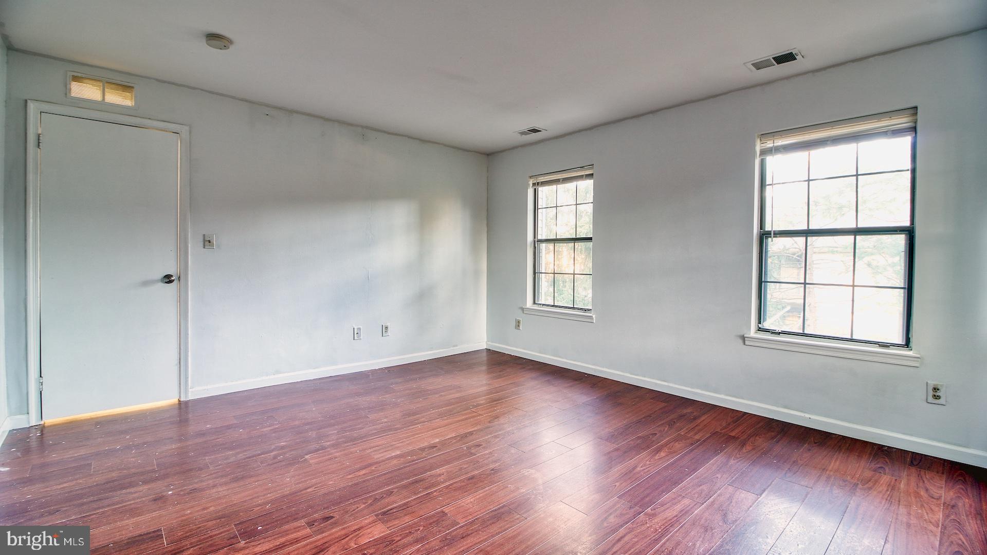 FOXMOOR - Residential