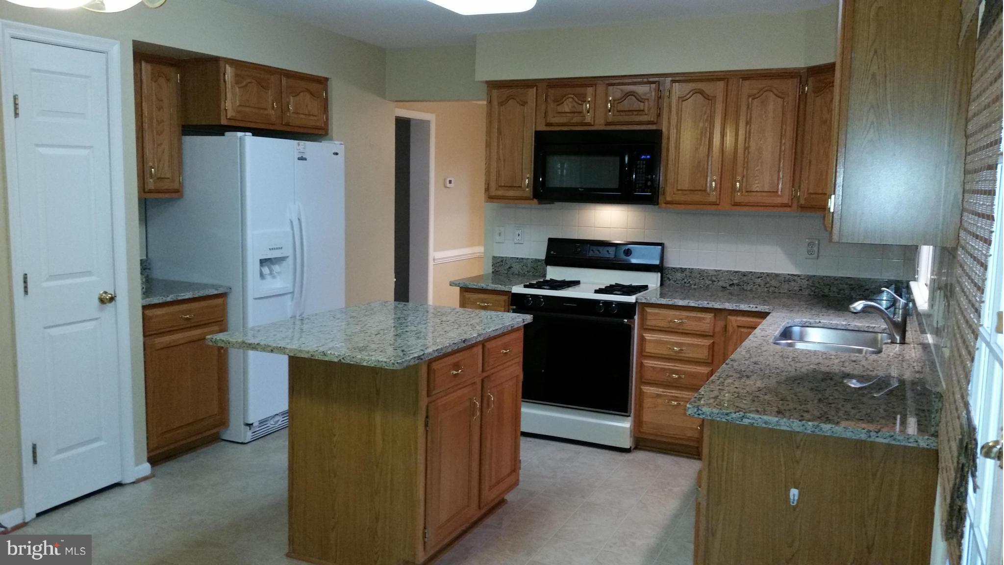 CHAPMAN FARM AT CROFTON - Residential Lease