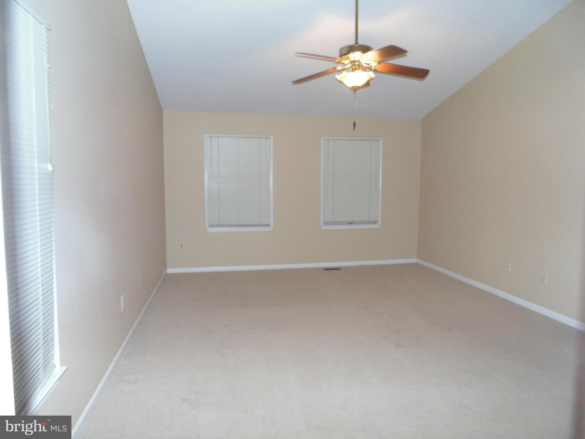 CHAPMAN FARM AT CROFTON - Residential Lease