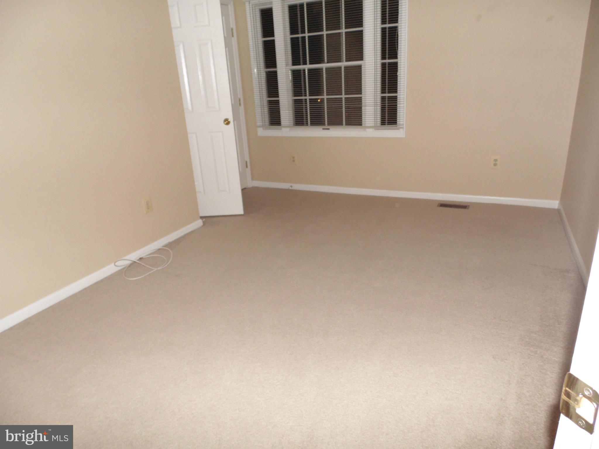 CHAPMAN FARM AT CROFTON - Residential Lease