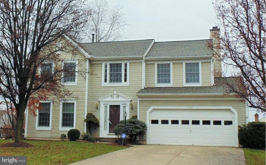 NEW GRANITE COUNTERS**GORGEOUS 4BR SINGLE FAMILY IN CHAPMAN FARM**PREFER NO SMOKING AND NO PETS, WILL CONSIDER CASE BY CASE THOUGH**