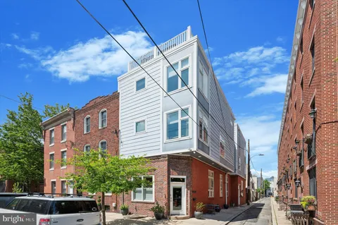 1113 Fitzwater Street Unit A, Philadelphia, PA MLS: PAPH2481034