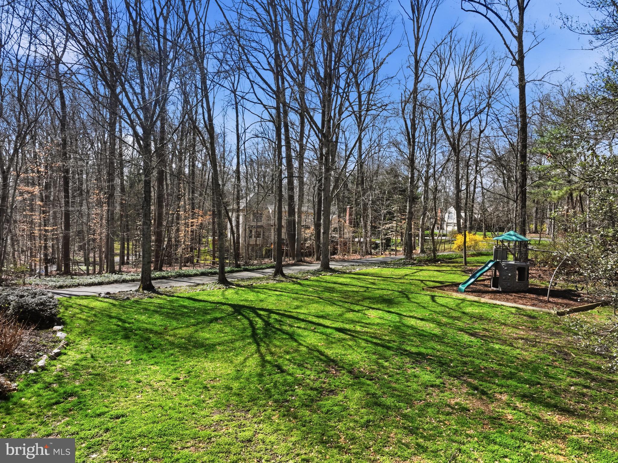 ARDMORE WOODS - Residential