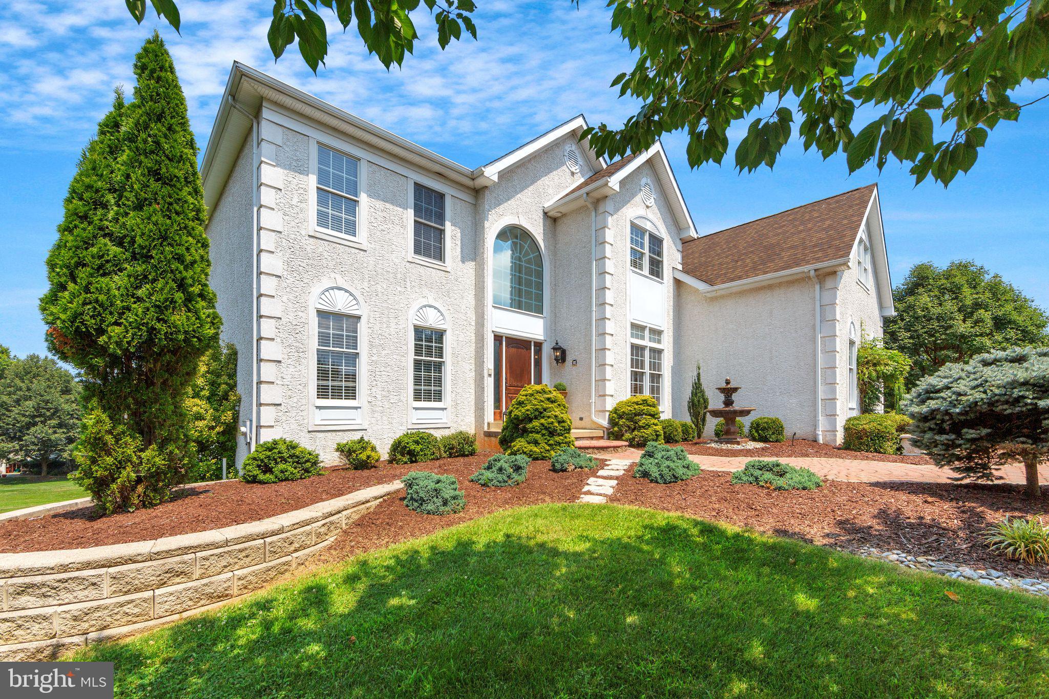 COBBLESTONES AT TH - Residential