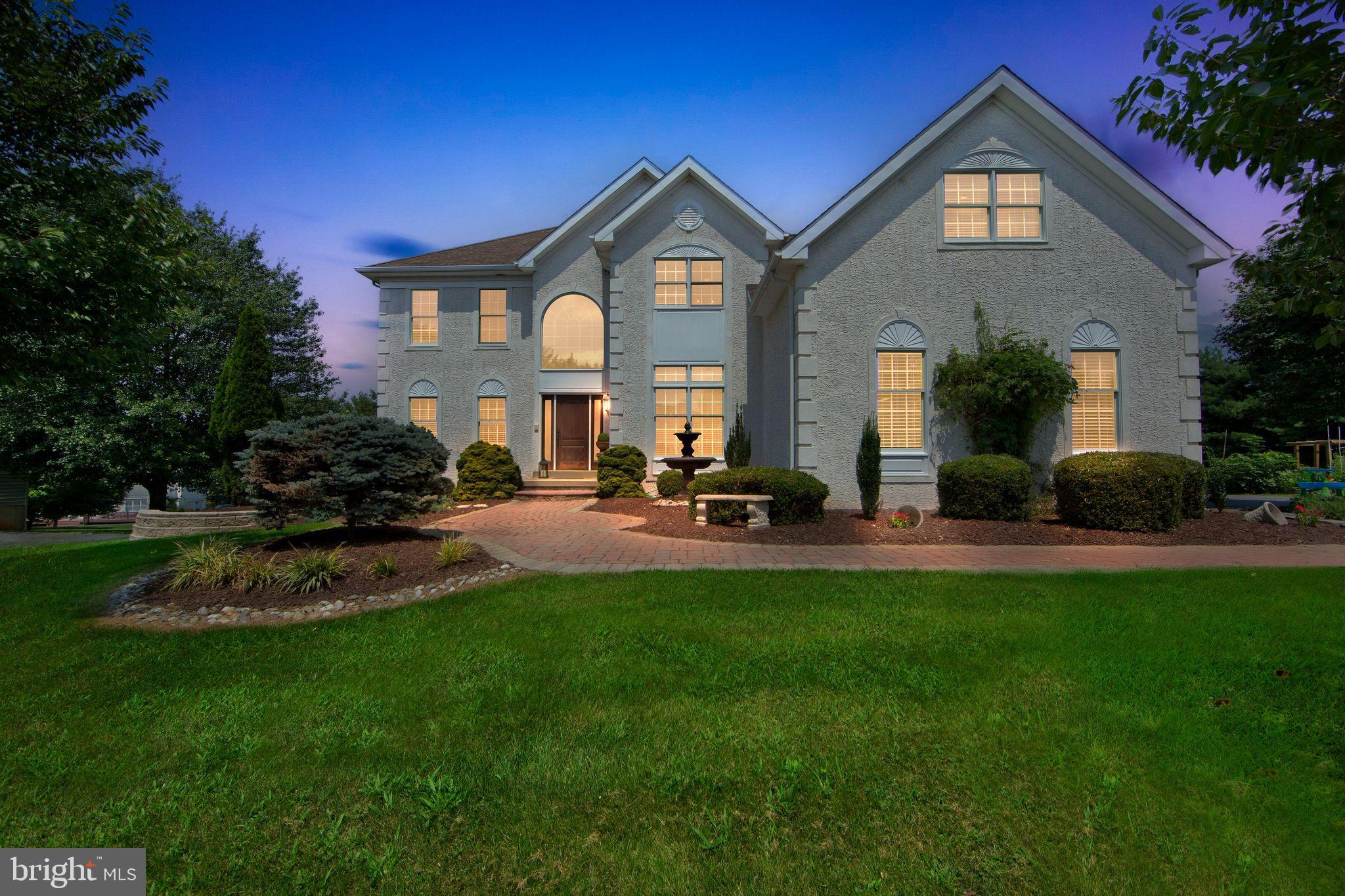 COBBLESTONES AT TH - Residential