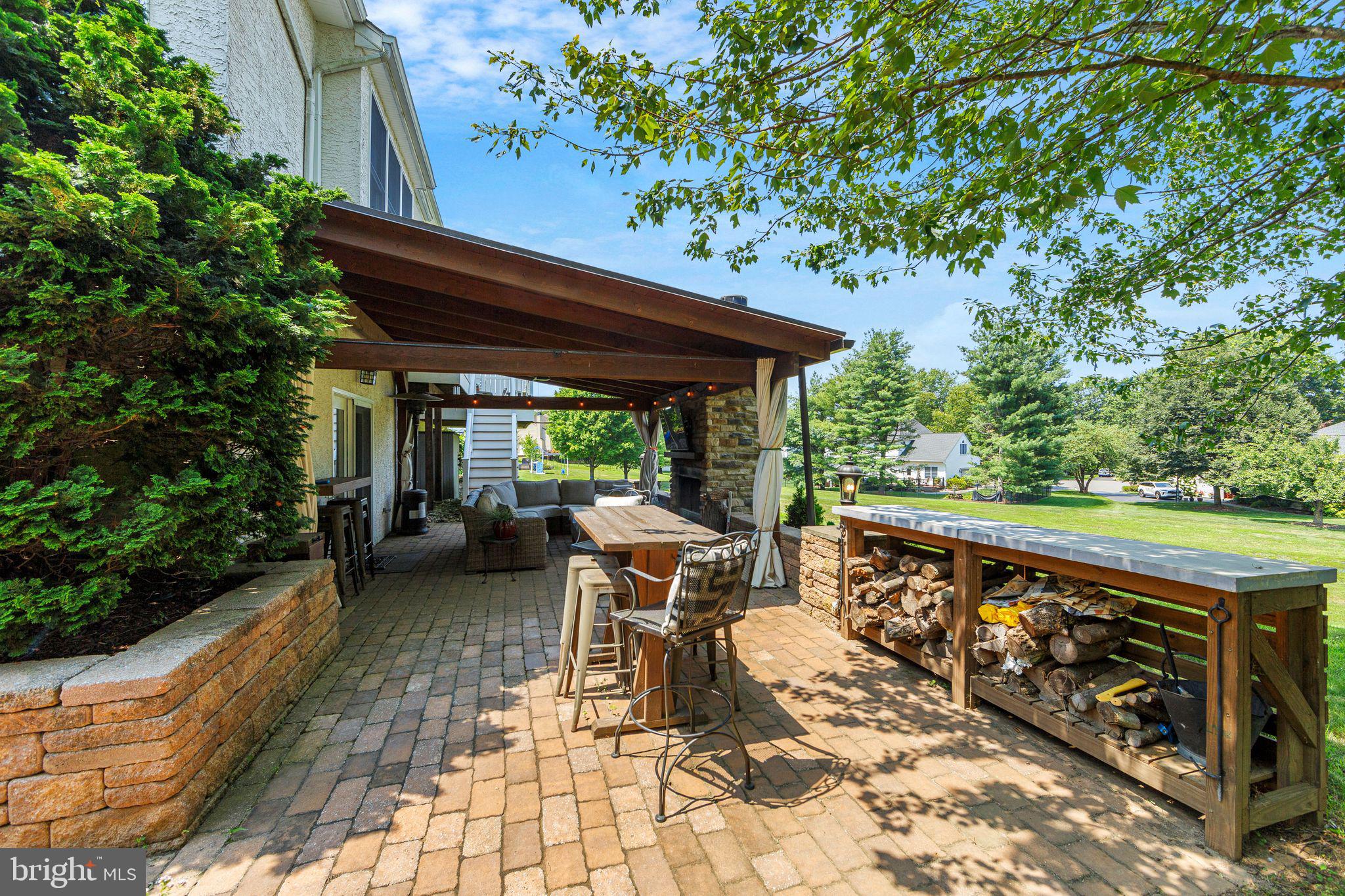 COBBLESTONES AT TH - Residential