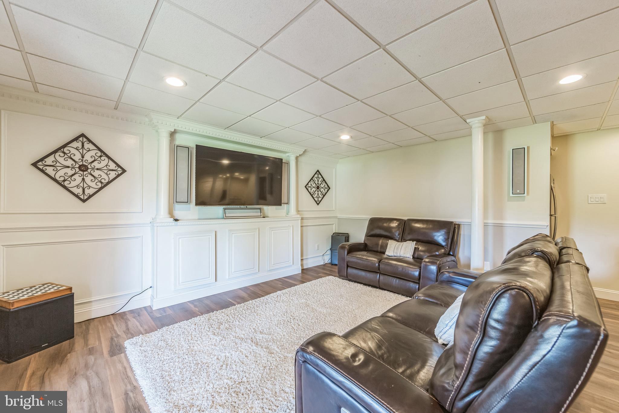 COBBLESTONES AT TH - Residential