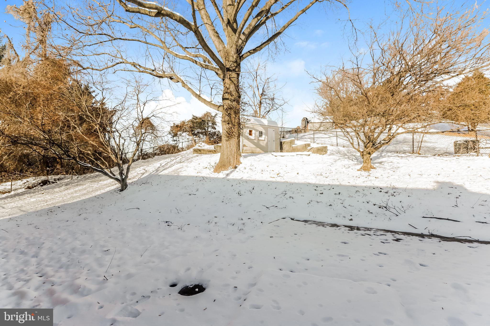 HILLCREST HEIGHTS - Residential Lease