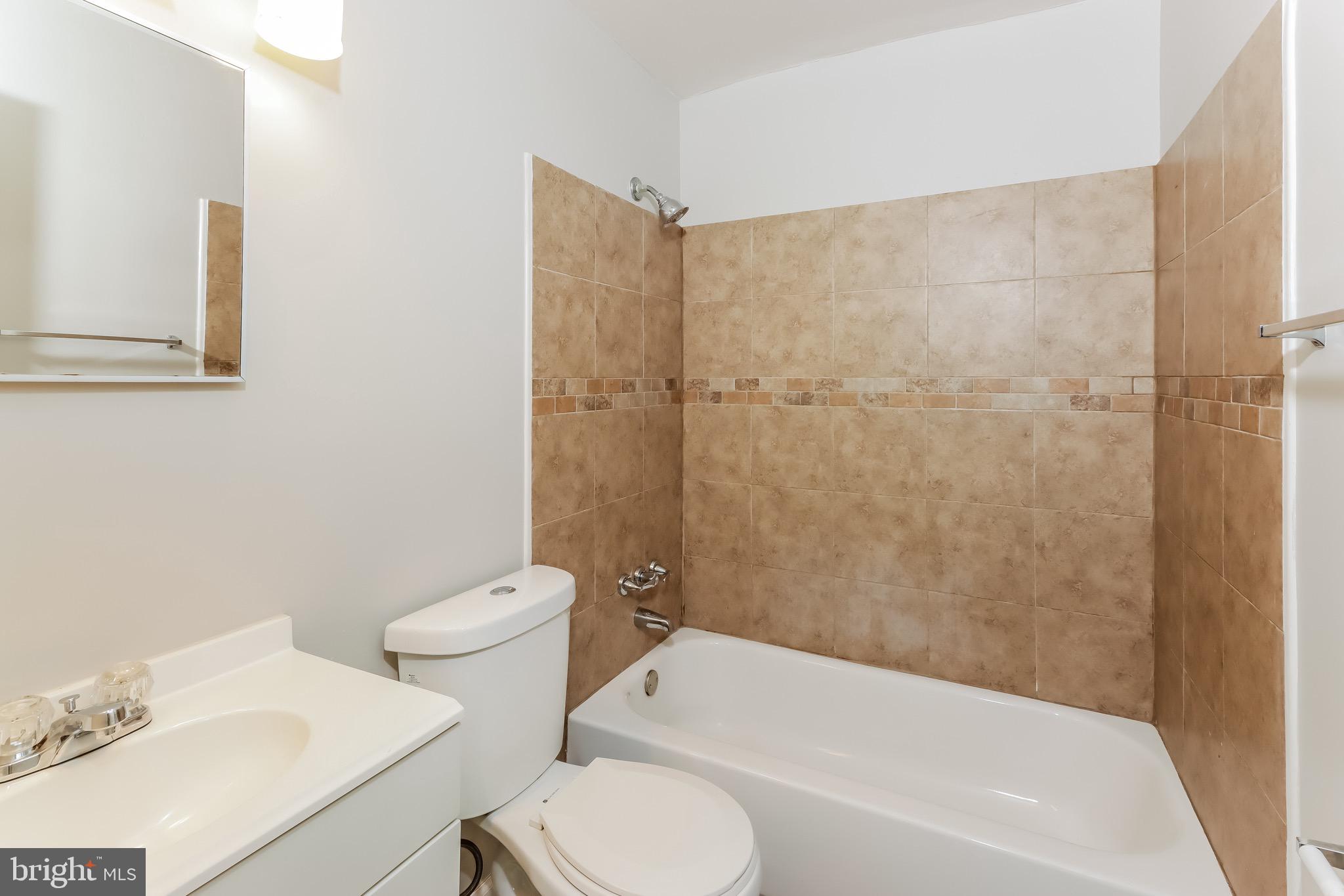 HILLCREST HEIGHTS - Residential Lease