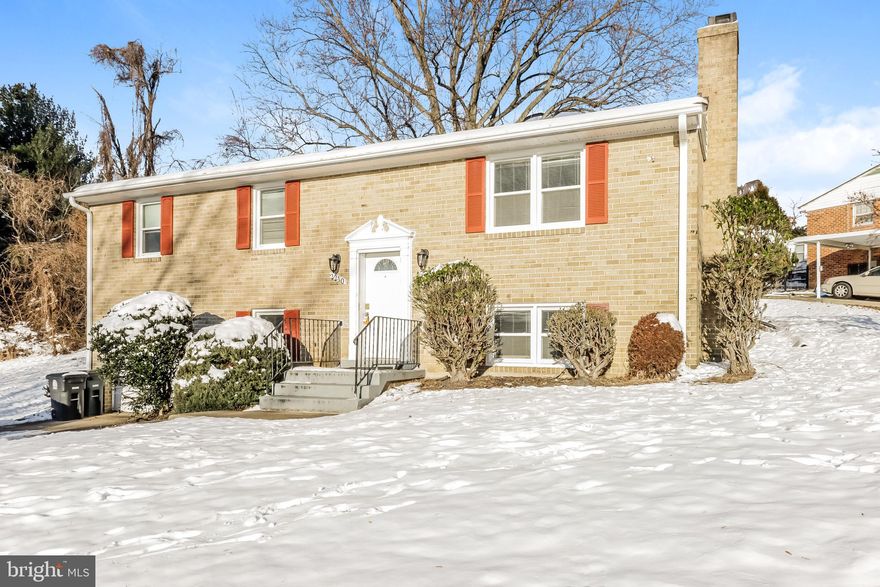 NO HOA  - Renovated kitchen, 4 bedrooms , 3 full bathrooms , HUGE yard, large corner lot, located close to Metro, 495, Joint Base Andrews, and Bolling AFB.