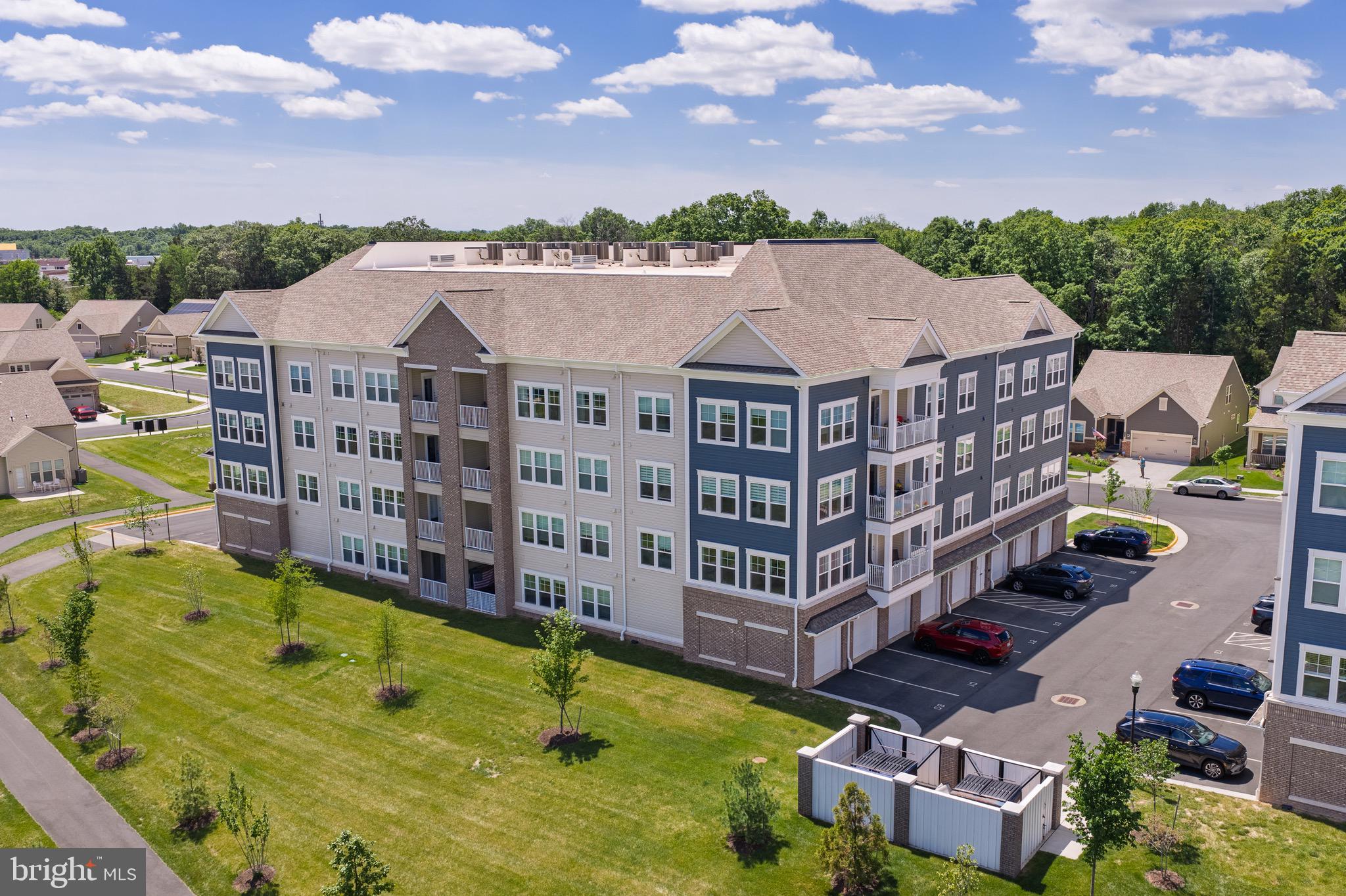 MONTEBELLO - Residential