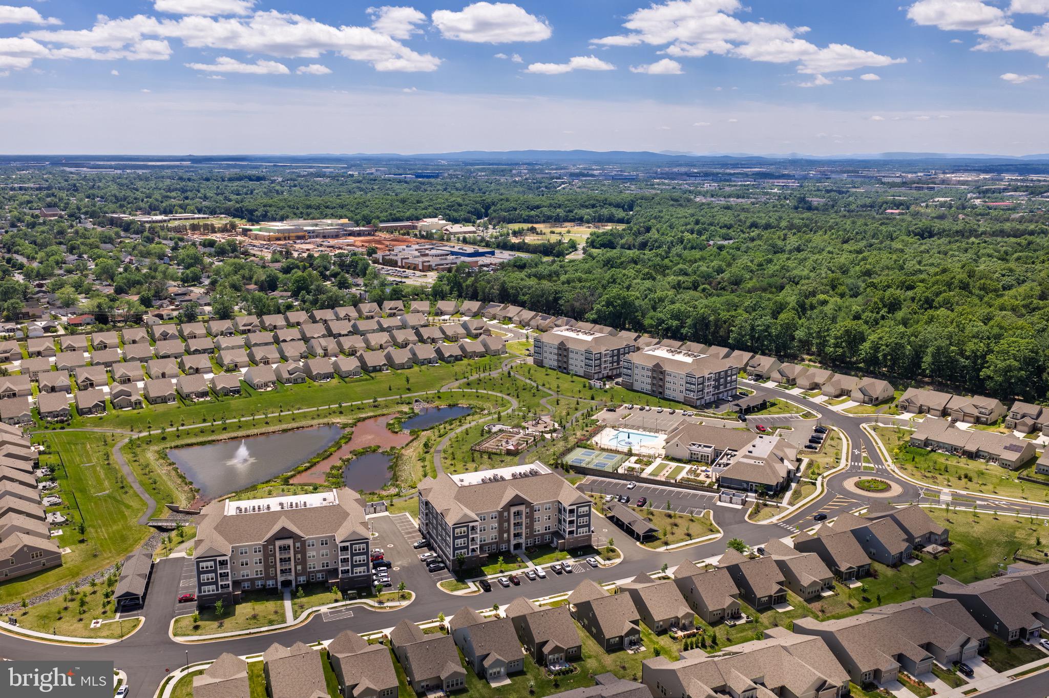 MONTEBELLO - Residential