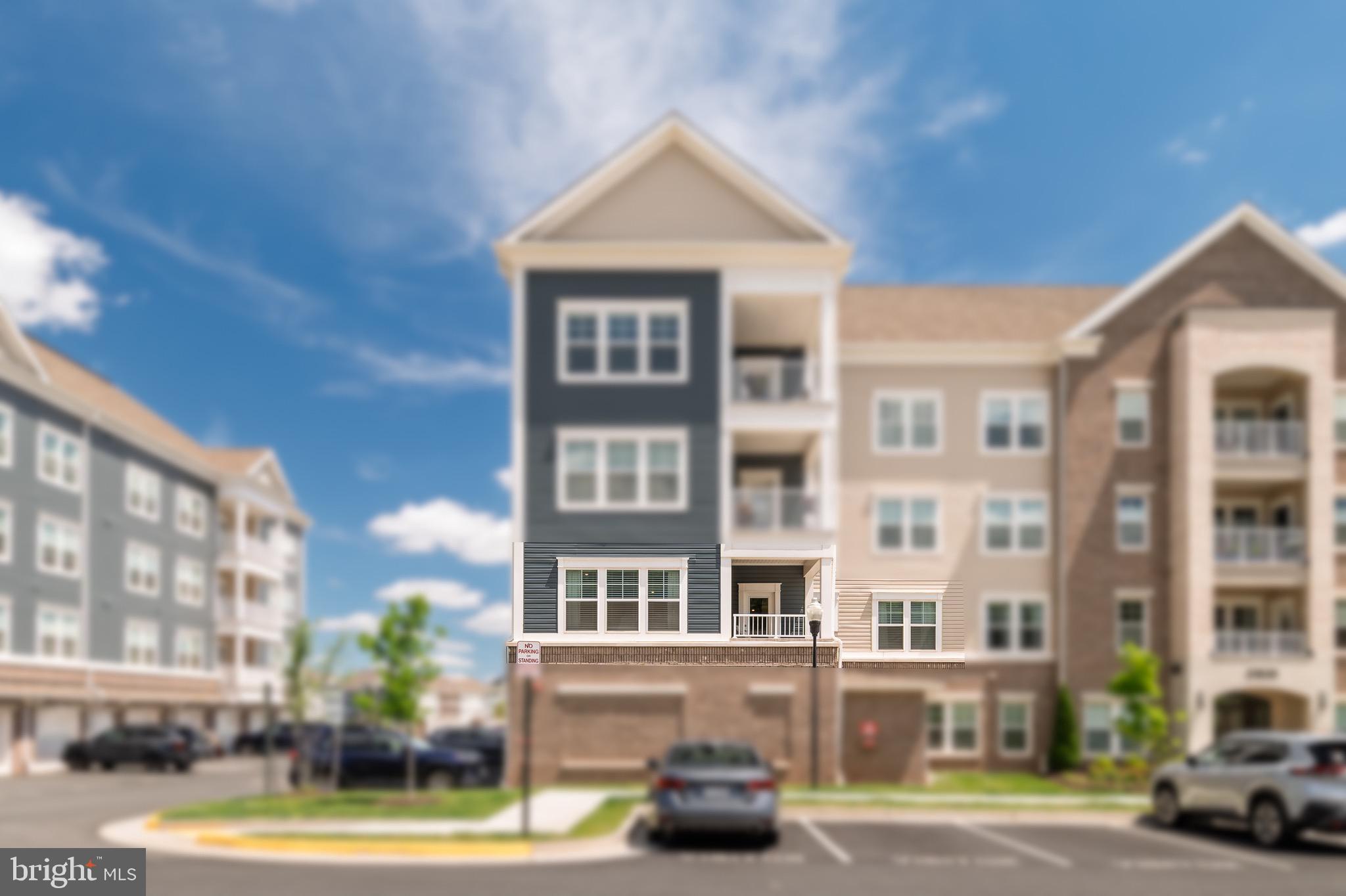 MONTEBELLO - Residential