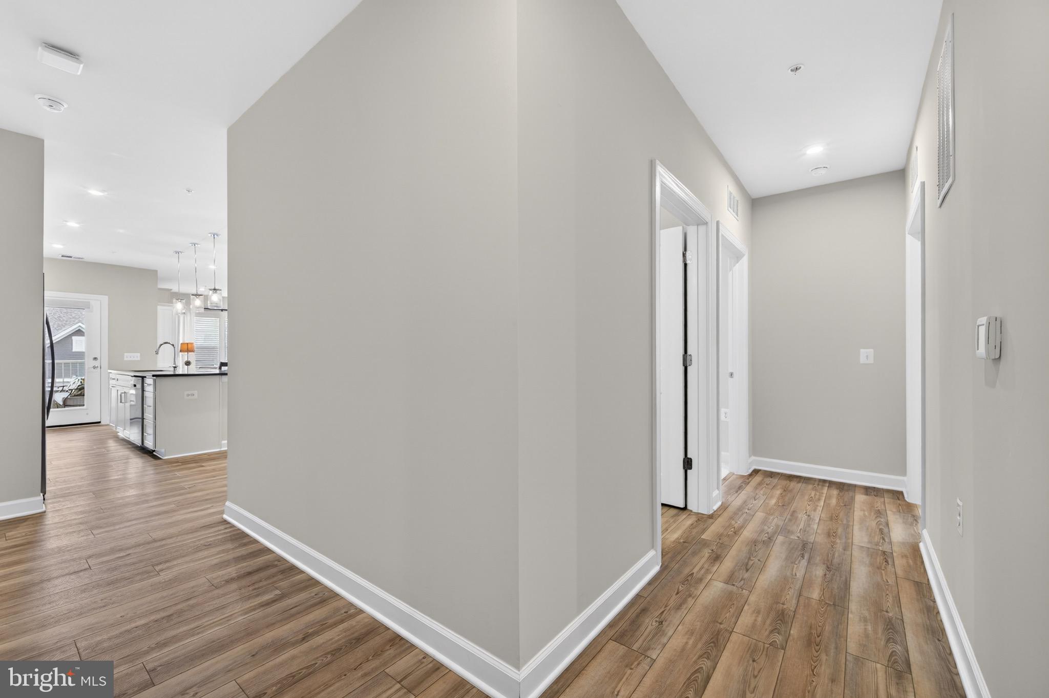 MONTEBELLO - Residential