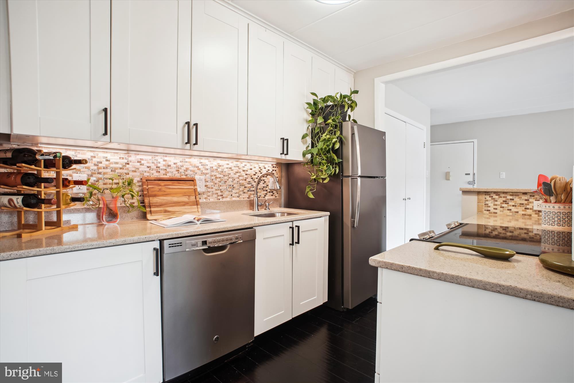 EDSALL TERRACE - Residential