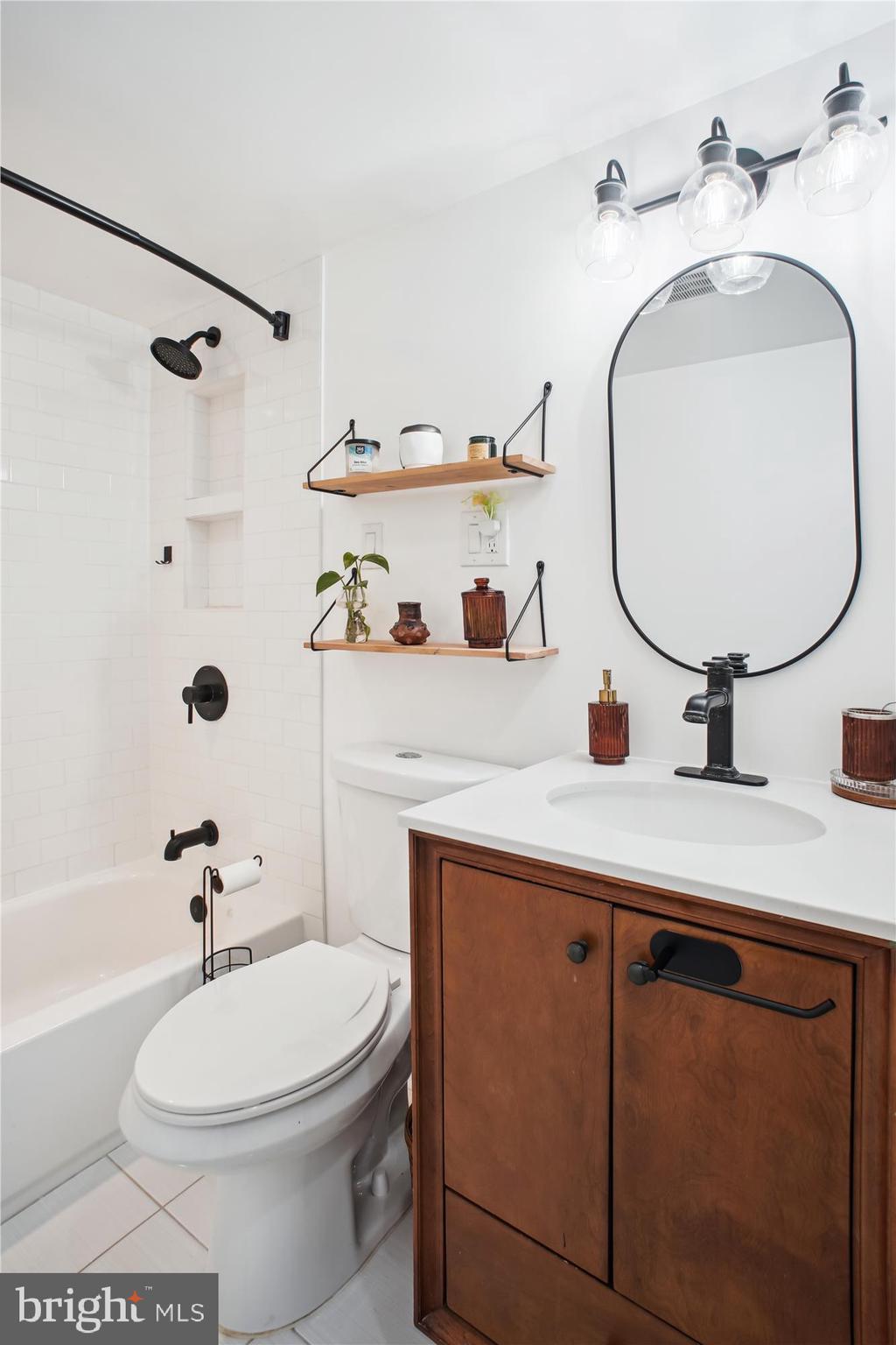 EDSALL TERRACE - Residential