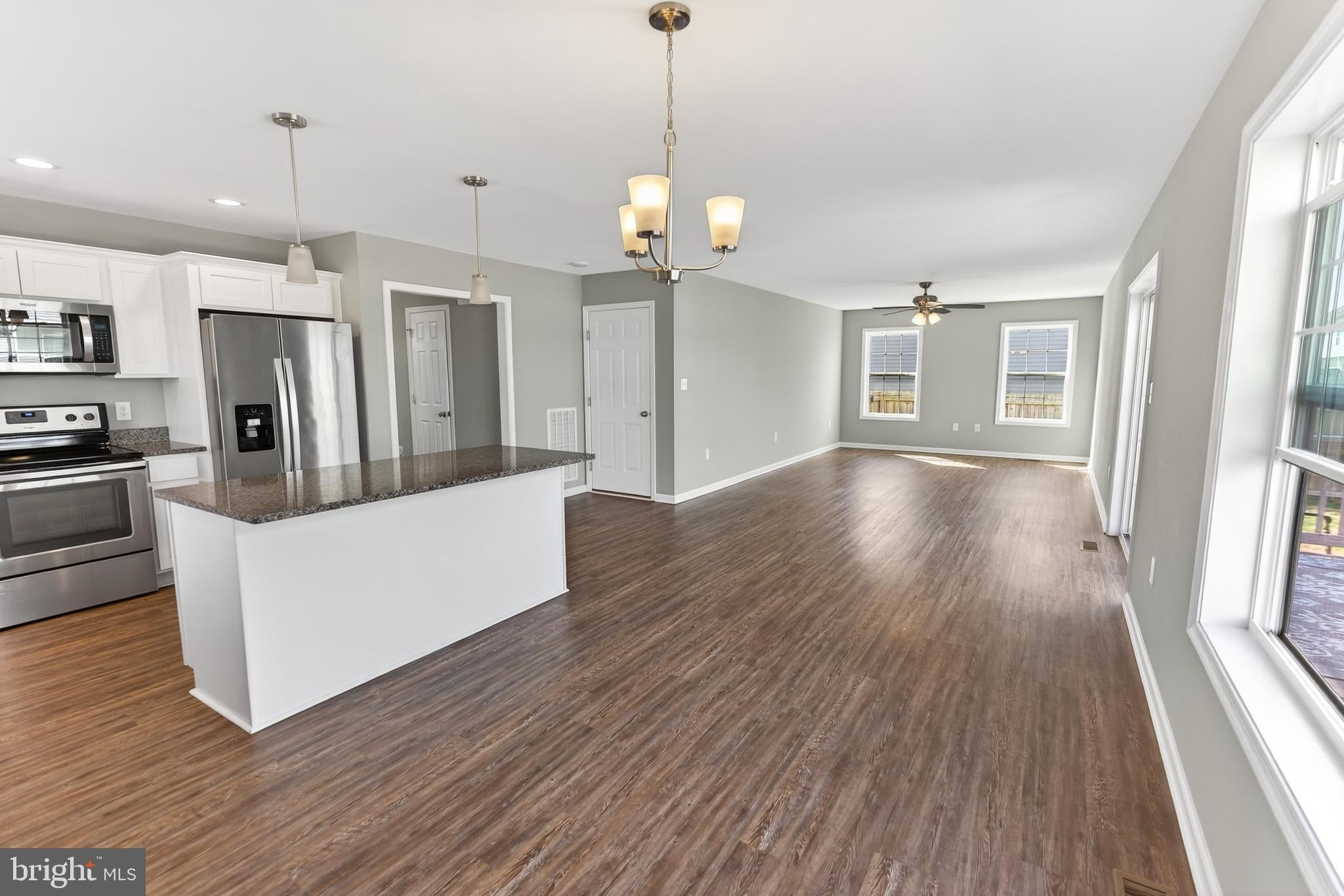 133 BELLE AYRE DRIVE