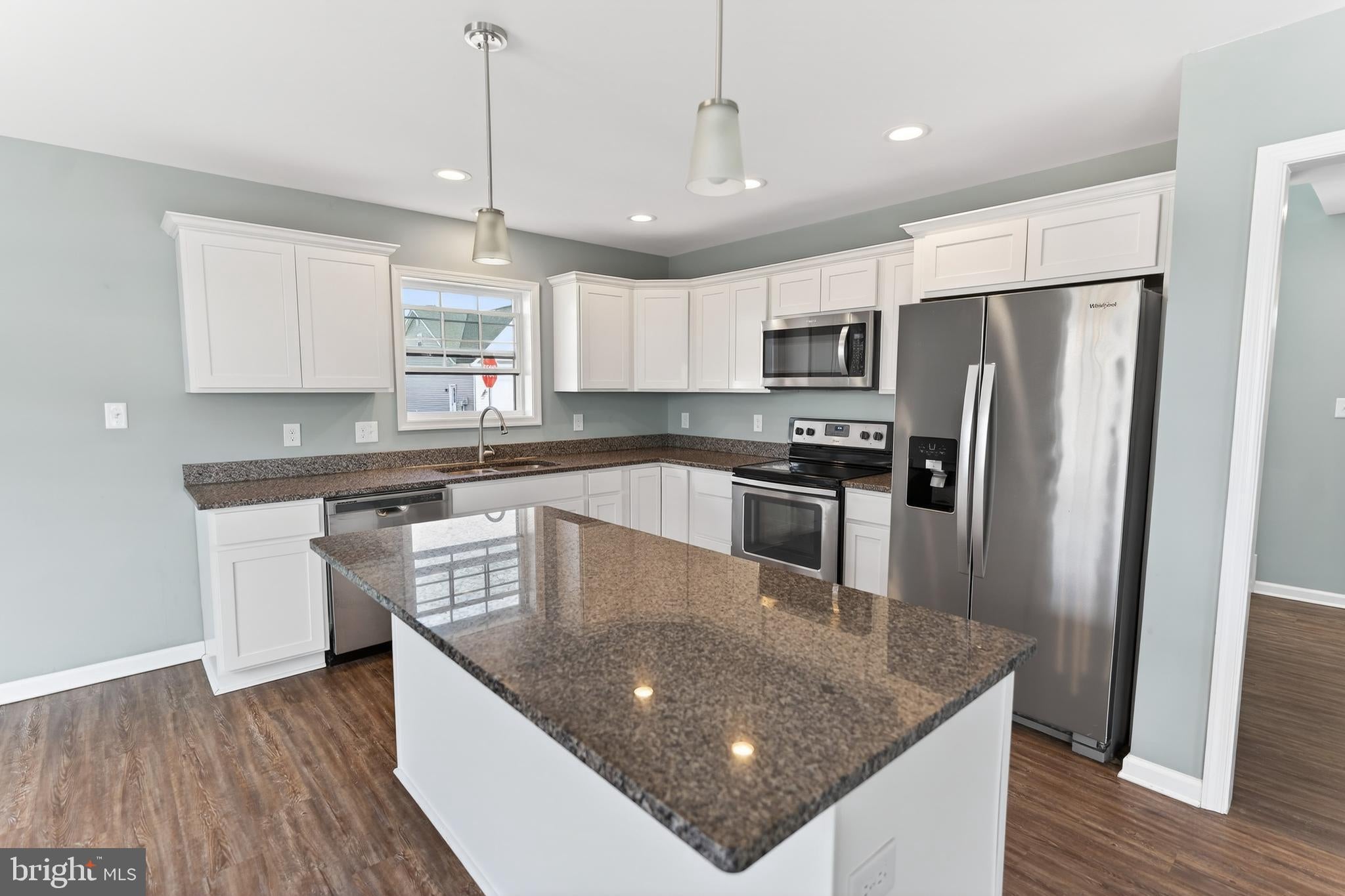 133 BELLE AYRE DRIVE