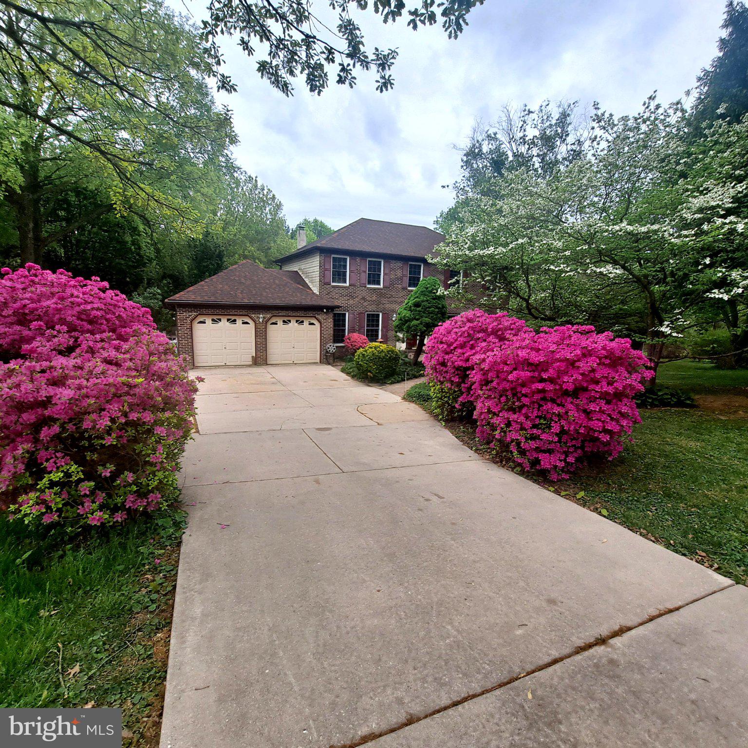 2 NASHUA DRIVE
