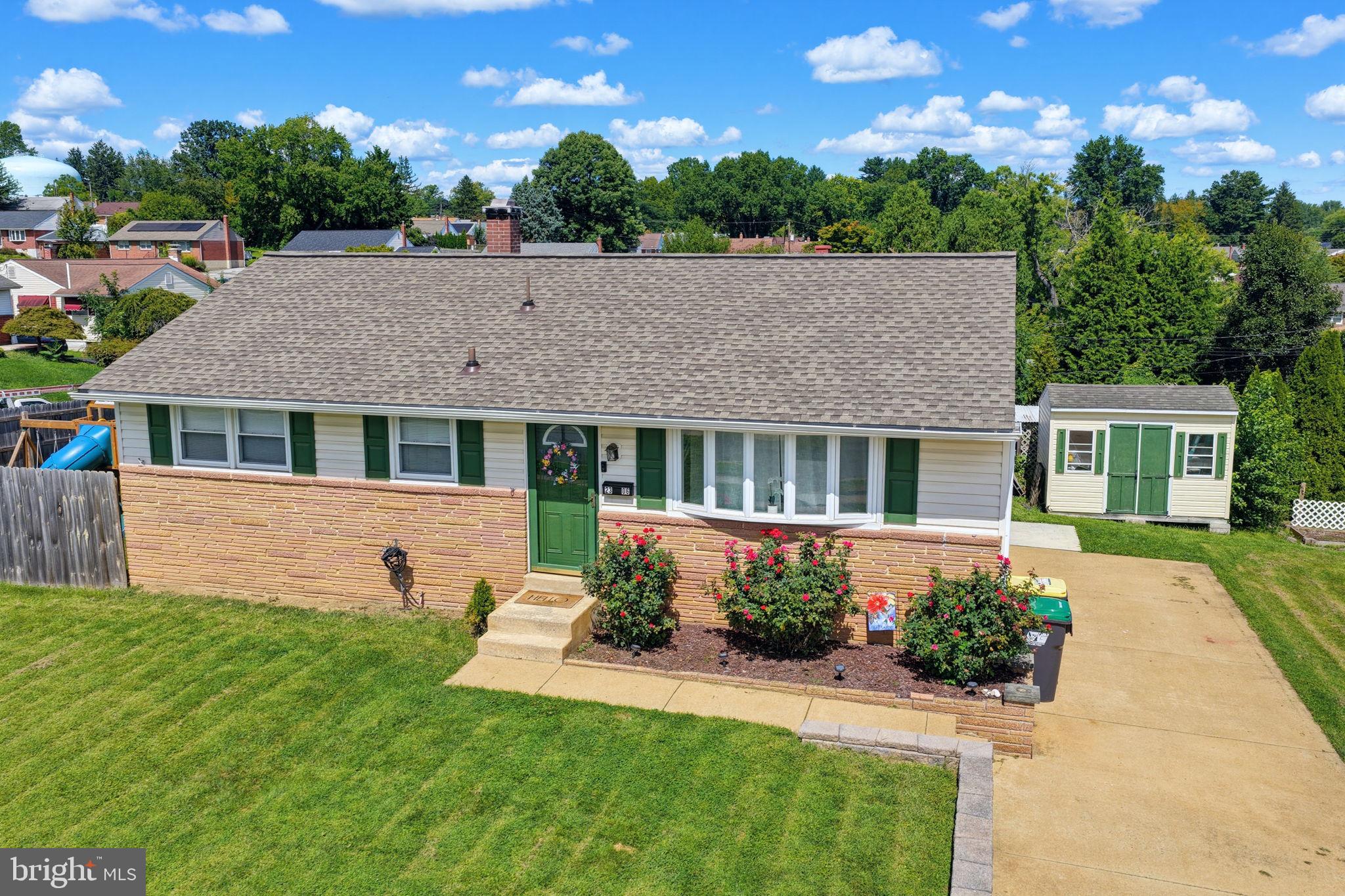 2306 ALISTER DRIVE