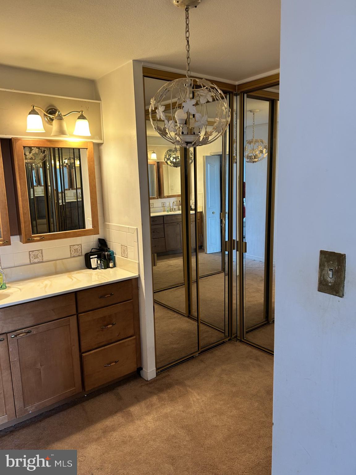 WYNNEFIELD HEIGHTS - Residential