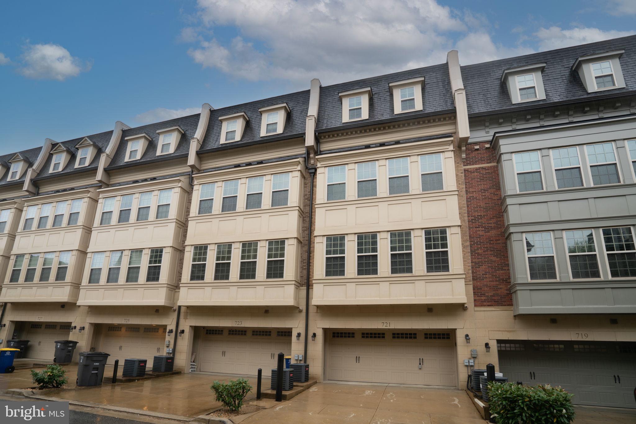 POTOMAC OVERLOOK AT NATIONAL HARBOR - Residential Lease