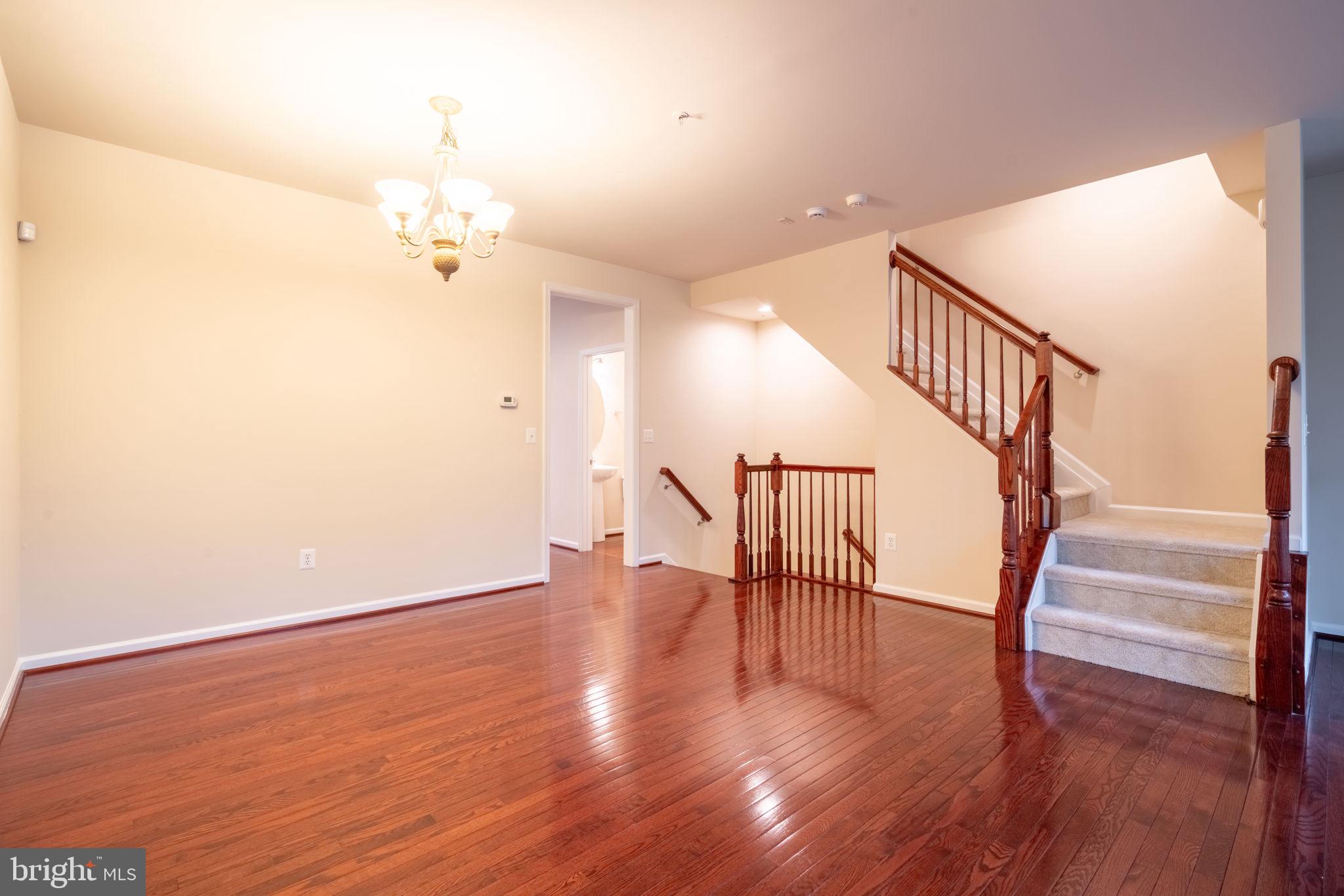 POTOMAC OVERLOOK AT NATIONAL HARBOR - Residential Lease