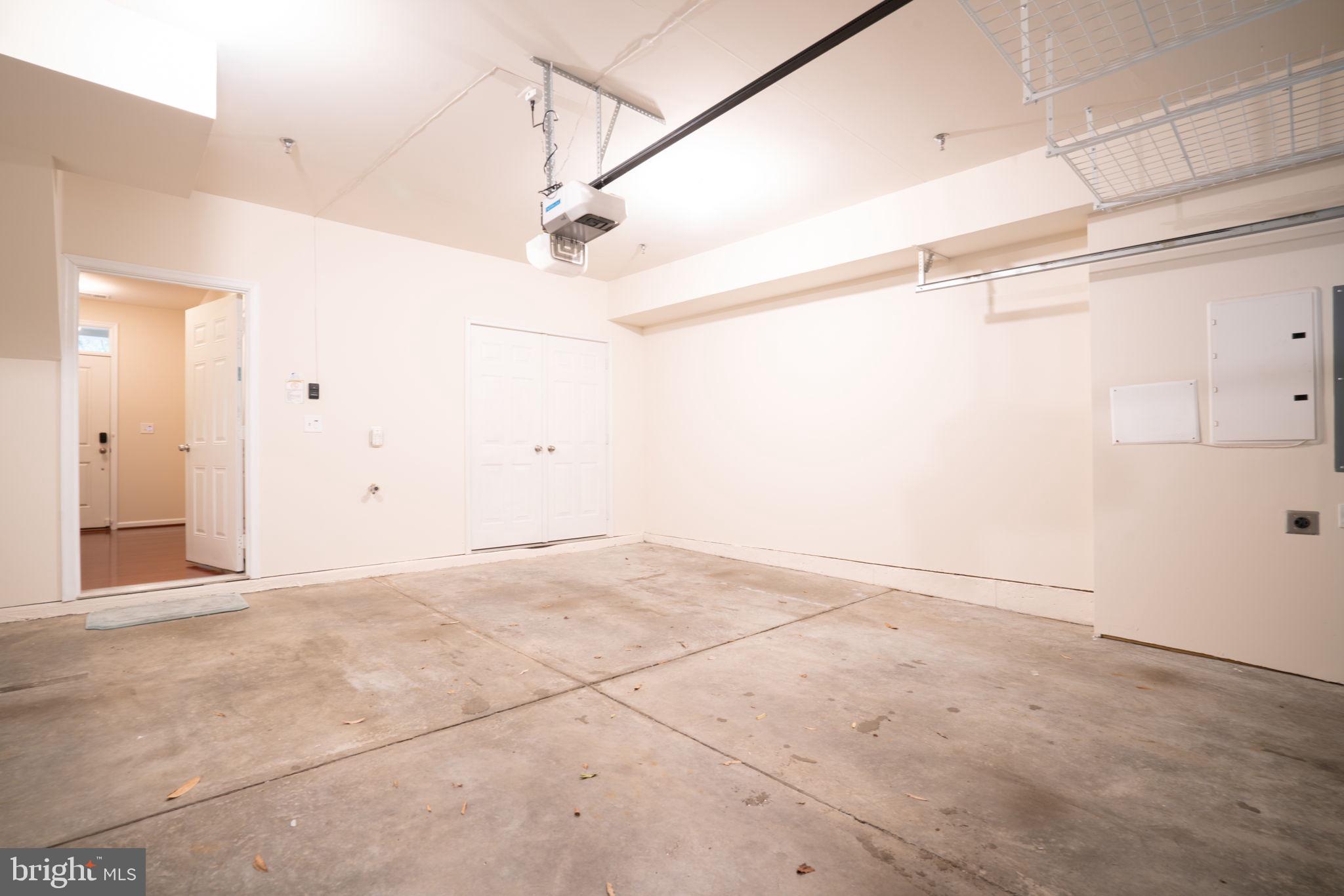 POTOMAC OVERLOOK AT NATIONAL HARBOR - Residential Lease