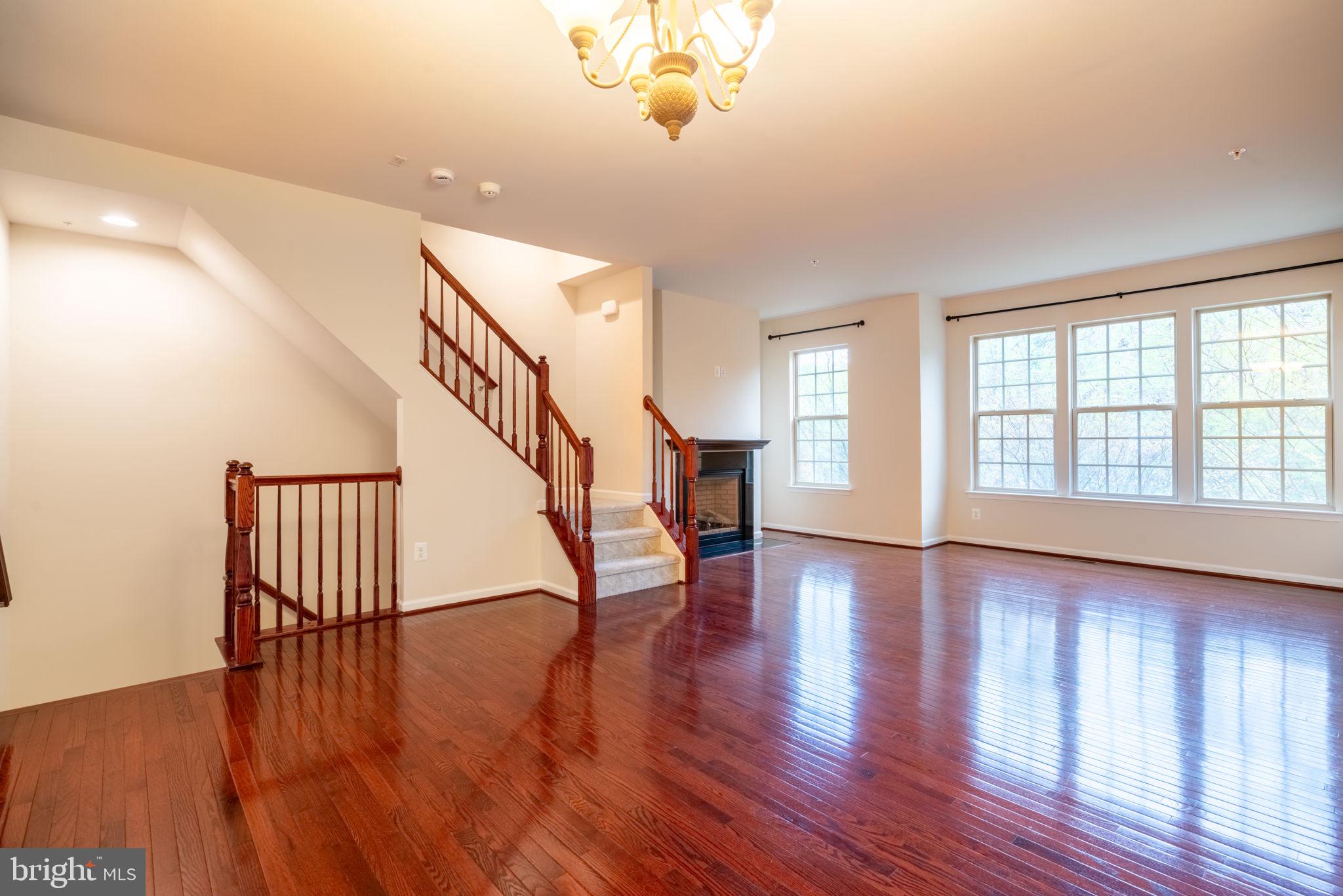 POTOMAC OVERLOOK AT NATIONAL HARBOR - Residential Lease