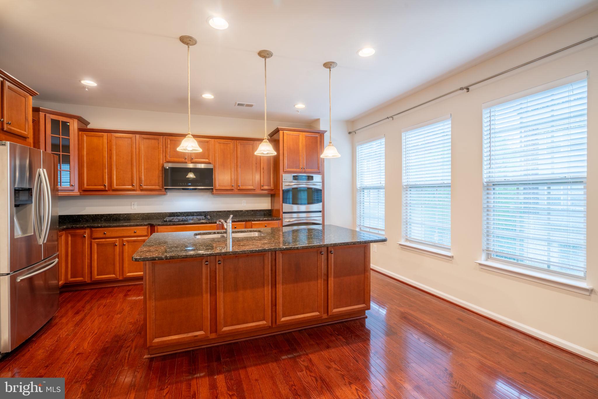 POTOMAC OVERLOOK AT NATIONAL HARBOR - Residential Lease