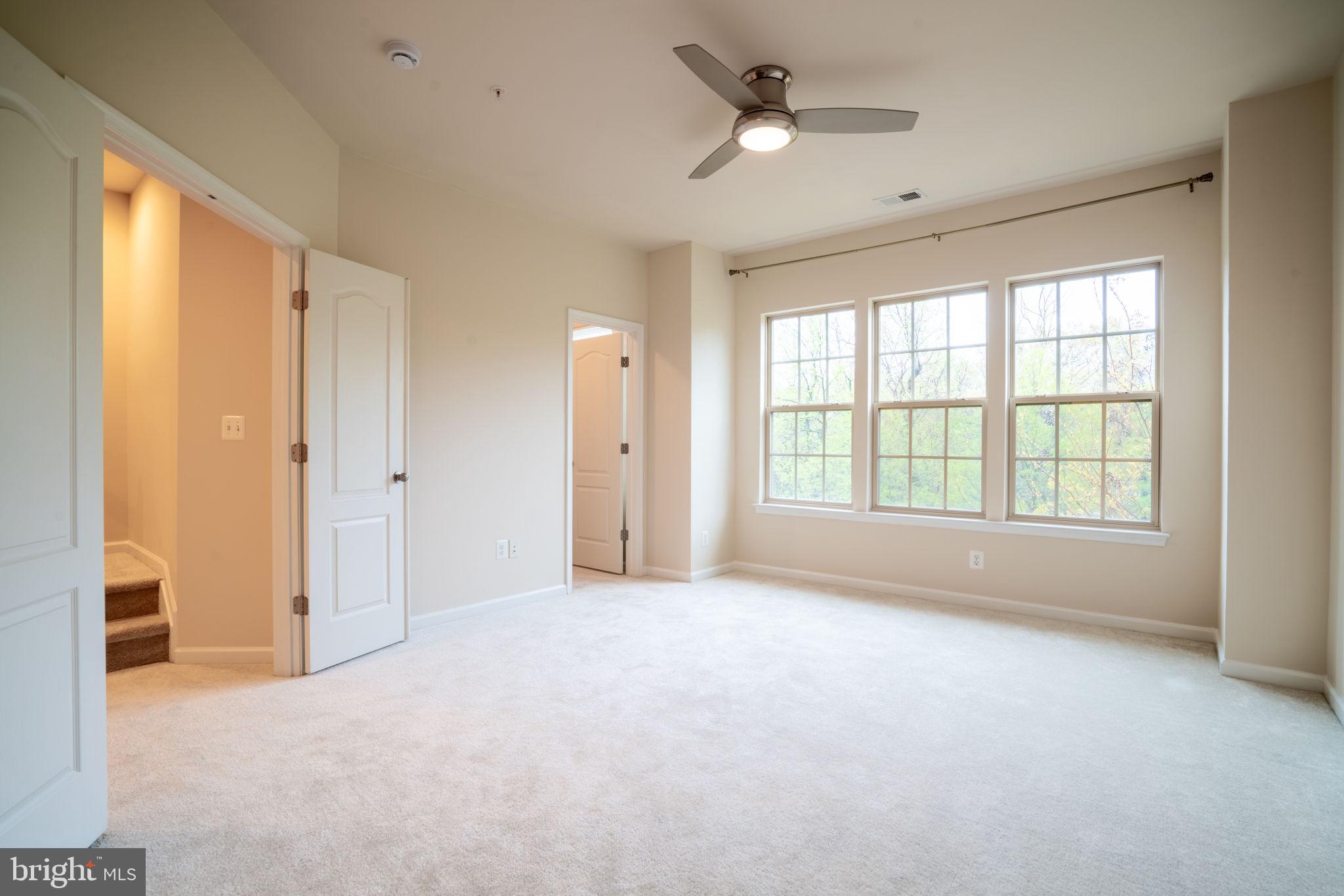 POTOMAC OVERLOOK AT NATIONAL HARBOR - Residential Lease