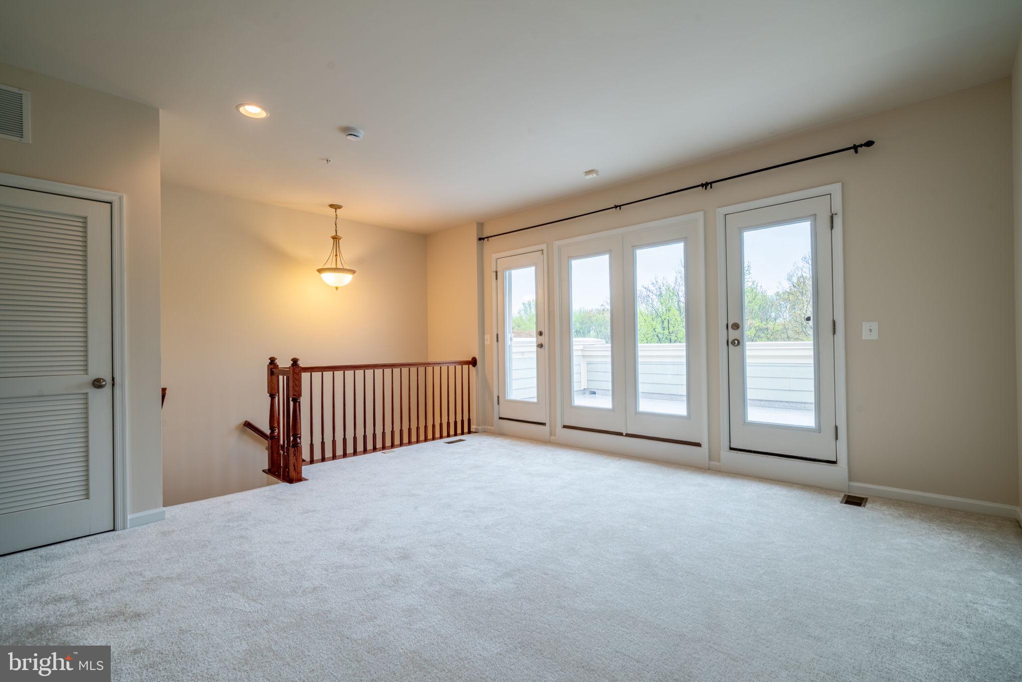 POTOMAC OVERLOOK AT NATIONAL HARBOR - Residential Lease