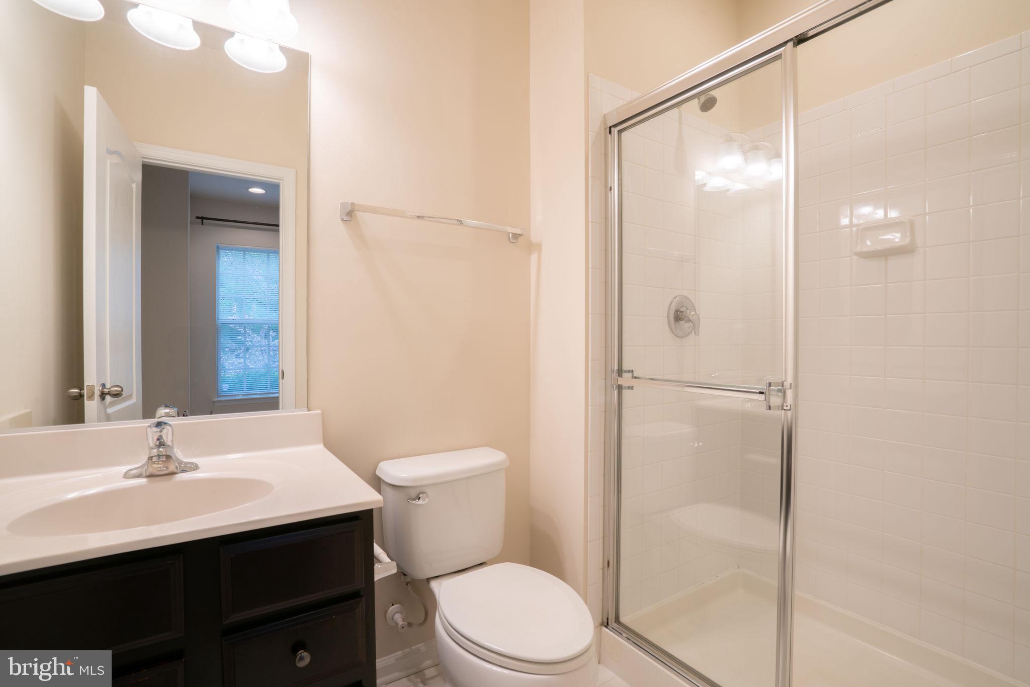 POTOMAC OVERLOOK AT NATIONAL HARBOR - Residential Lease