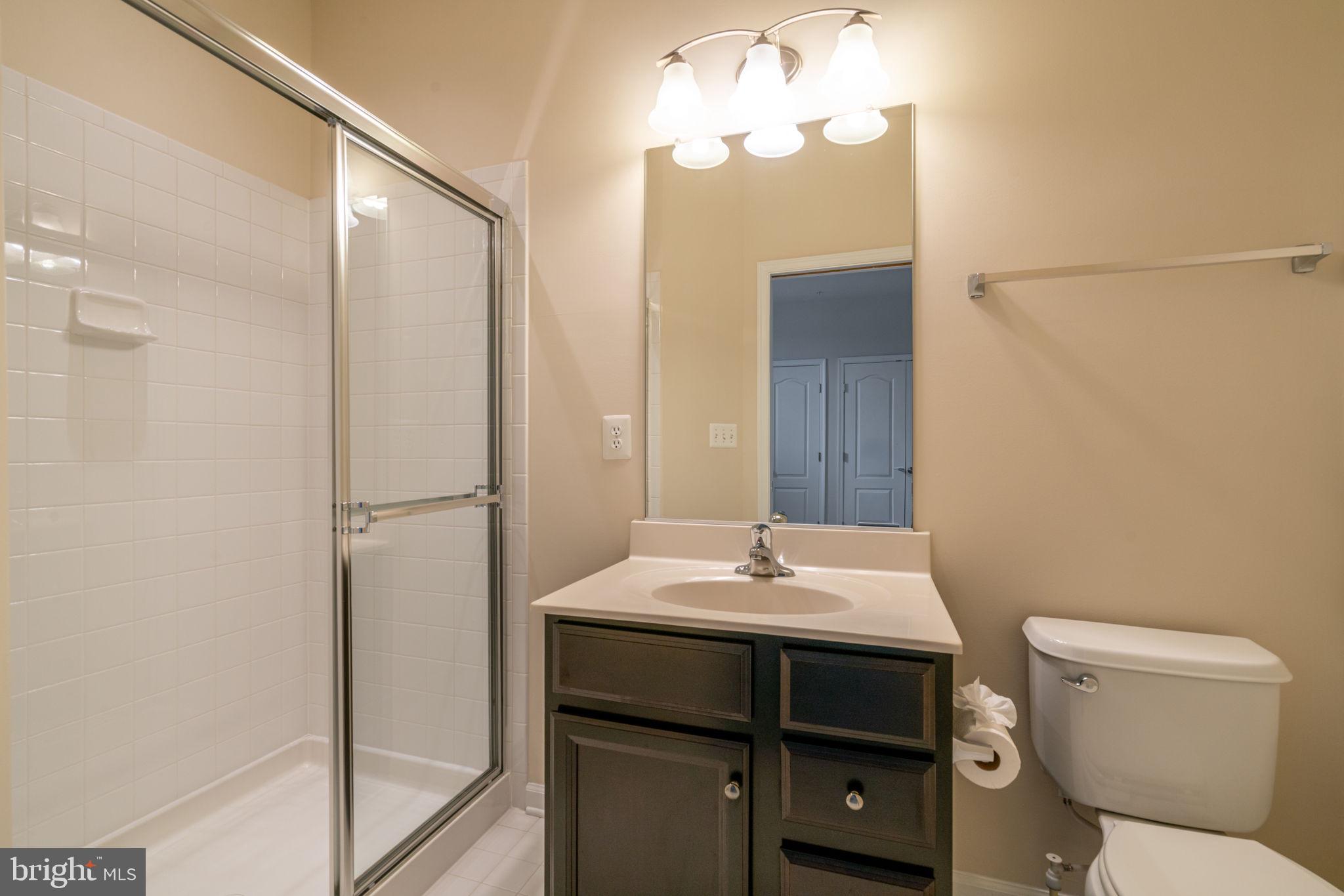 POTOMAC OVERLOOK AT NATIONAL HARBOR - Residential Lease