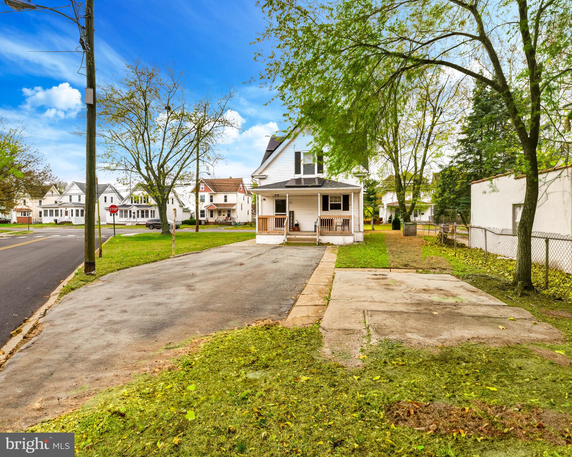 521 N DELAWARE STREET